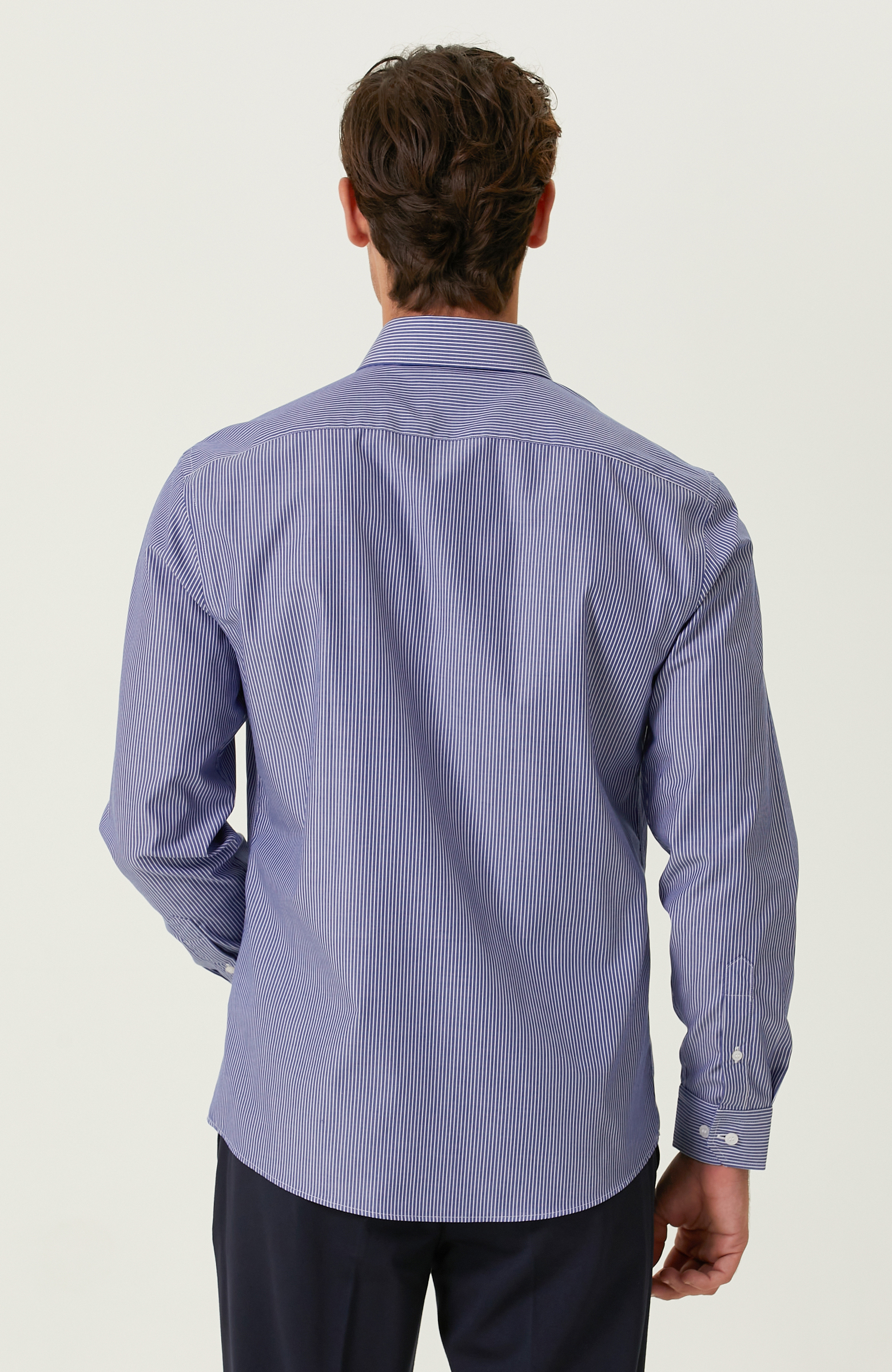 Non-Iron Pamuklu Mavi Beyaz Çizgili Gömlek