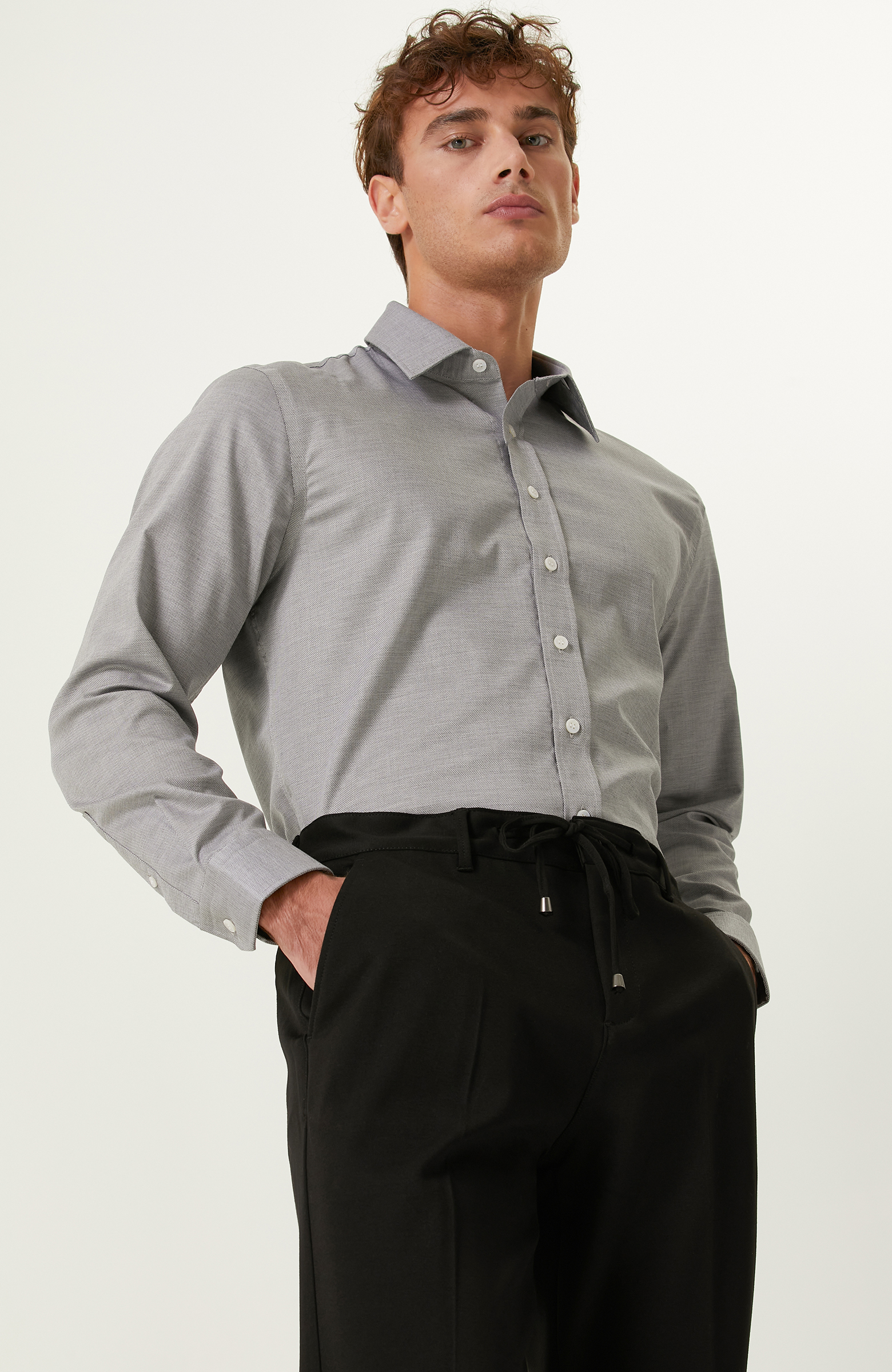 Non-Iron Pamuklu Siyah Armürlü Gömlek