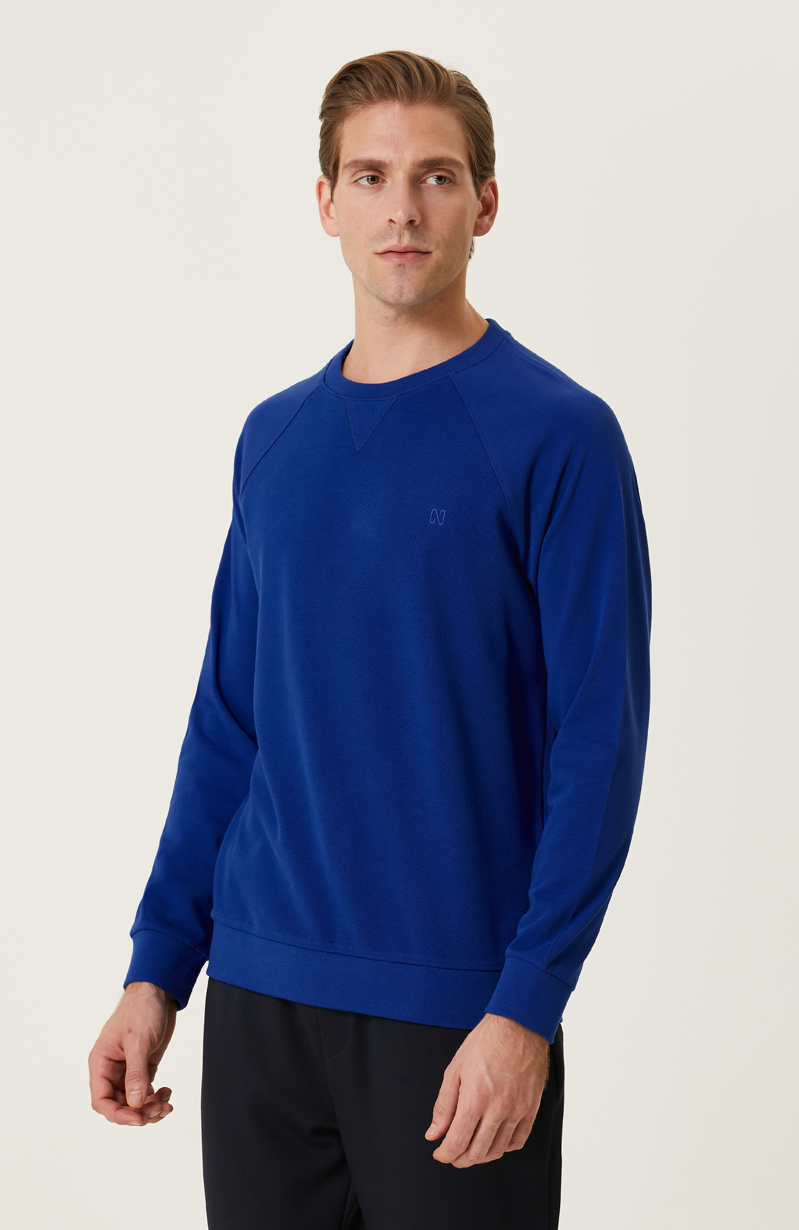 Saks Sweatshirt