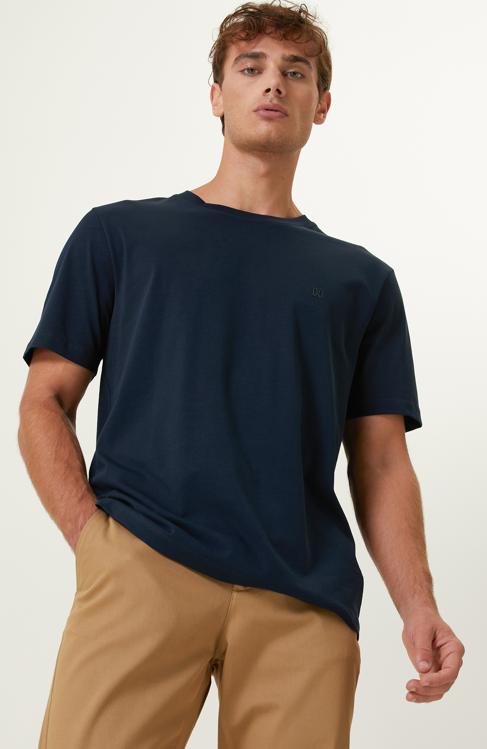 Lacivert Bisiklet Yaka Kısa Kollu Tshirt