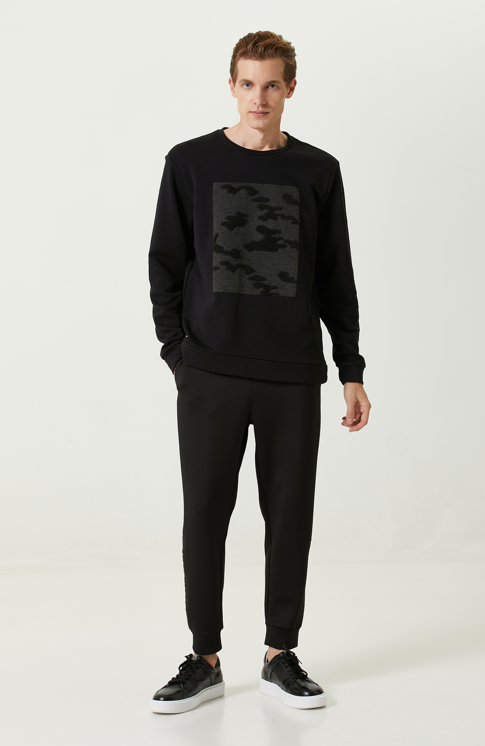 Siyah Military Baskılı Sweatshirt