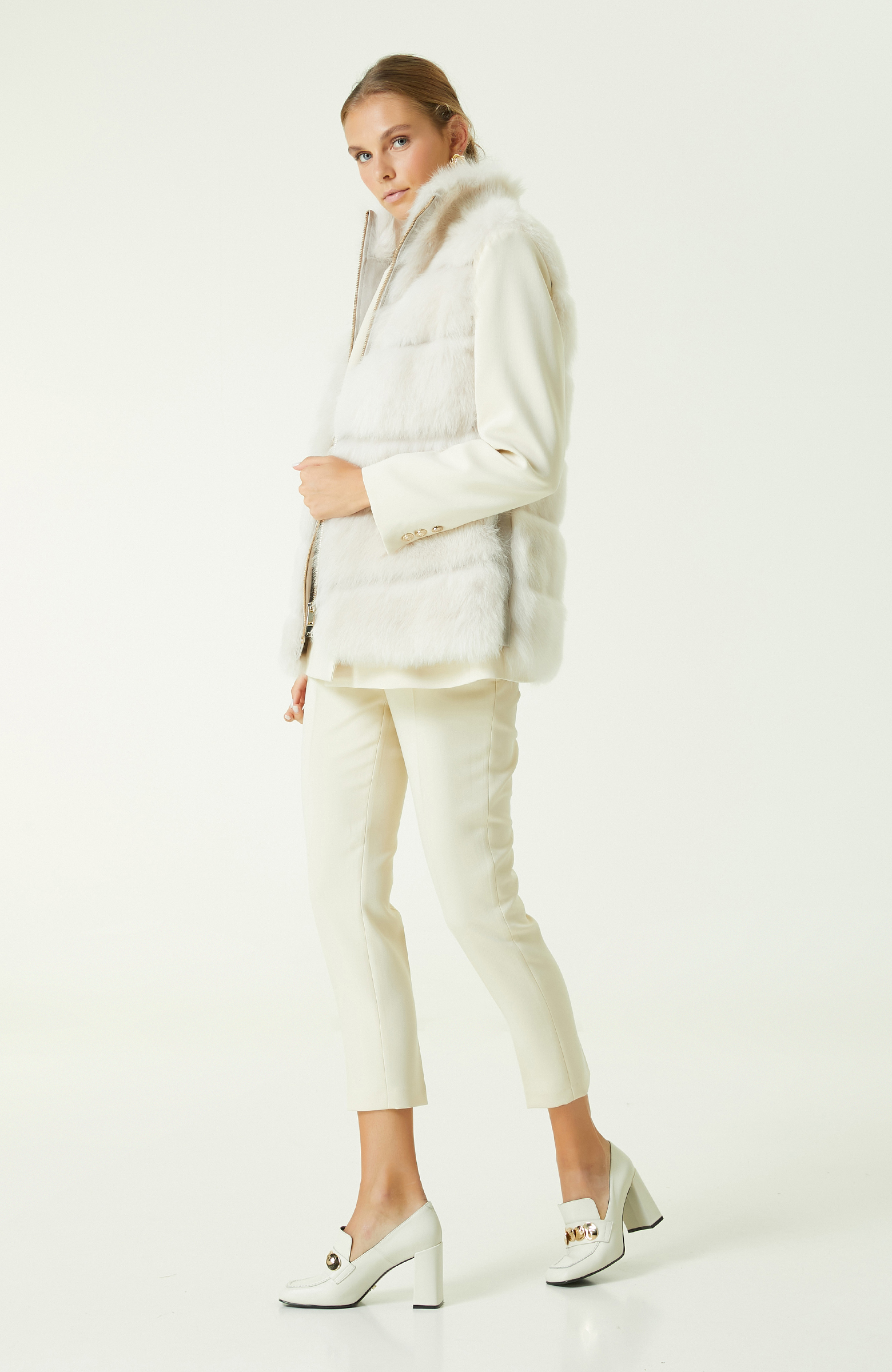 Ekru Çizgi Detaylı Deri Yelek