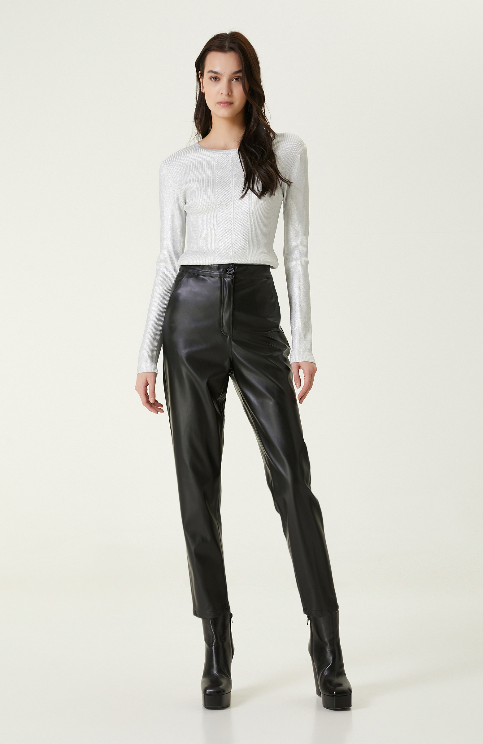 Gümüş Rengi Kazak