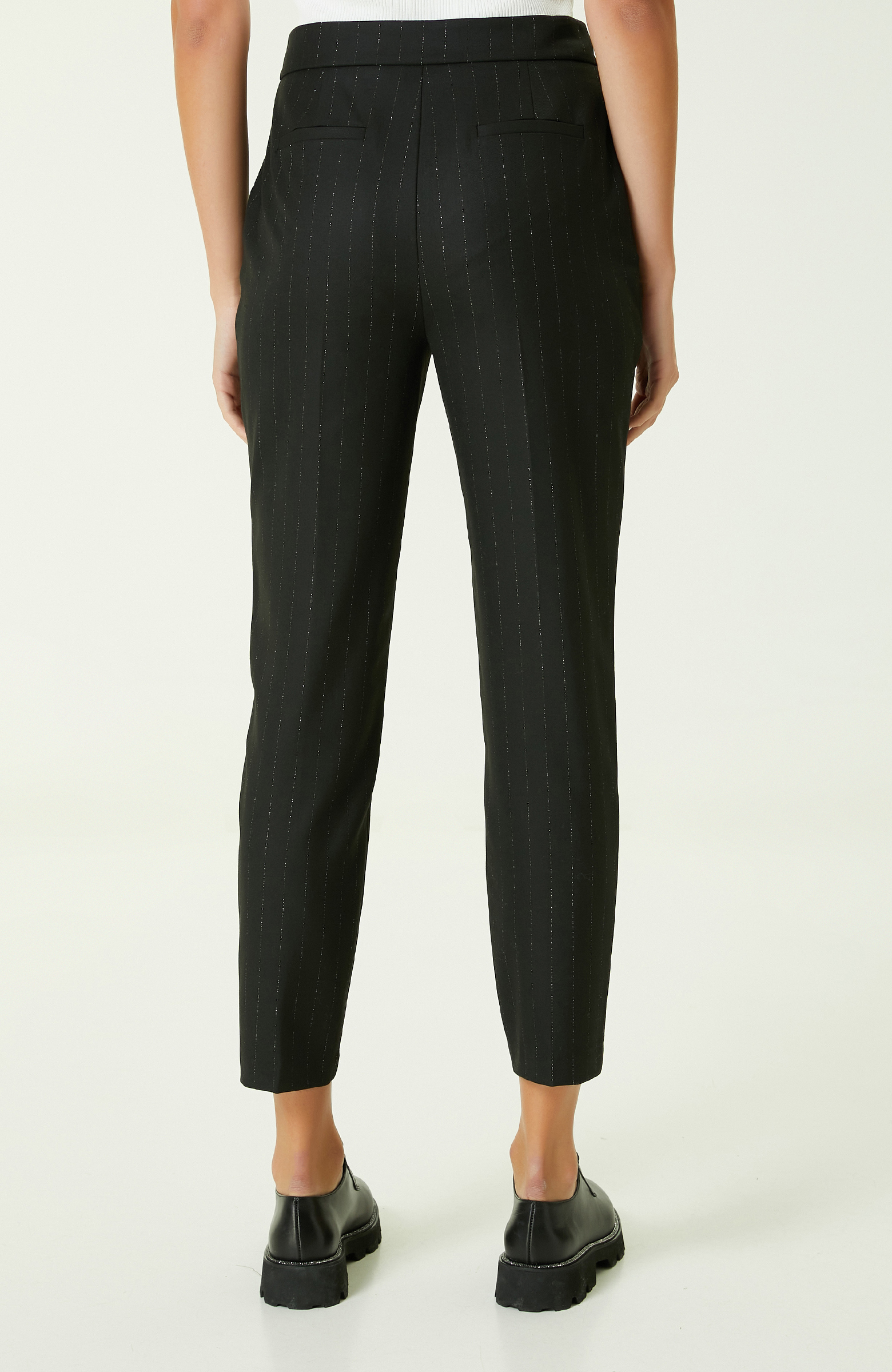 Siyah Çizgili Pantolon