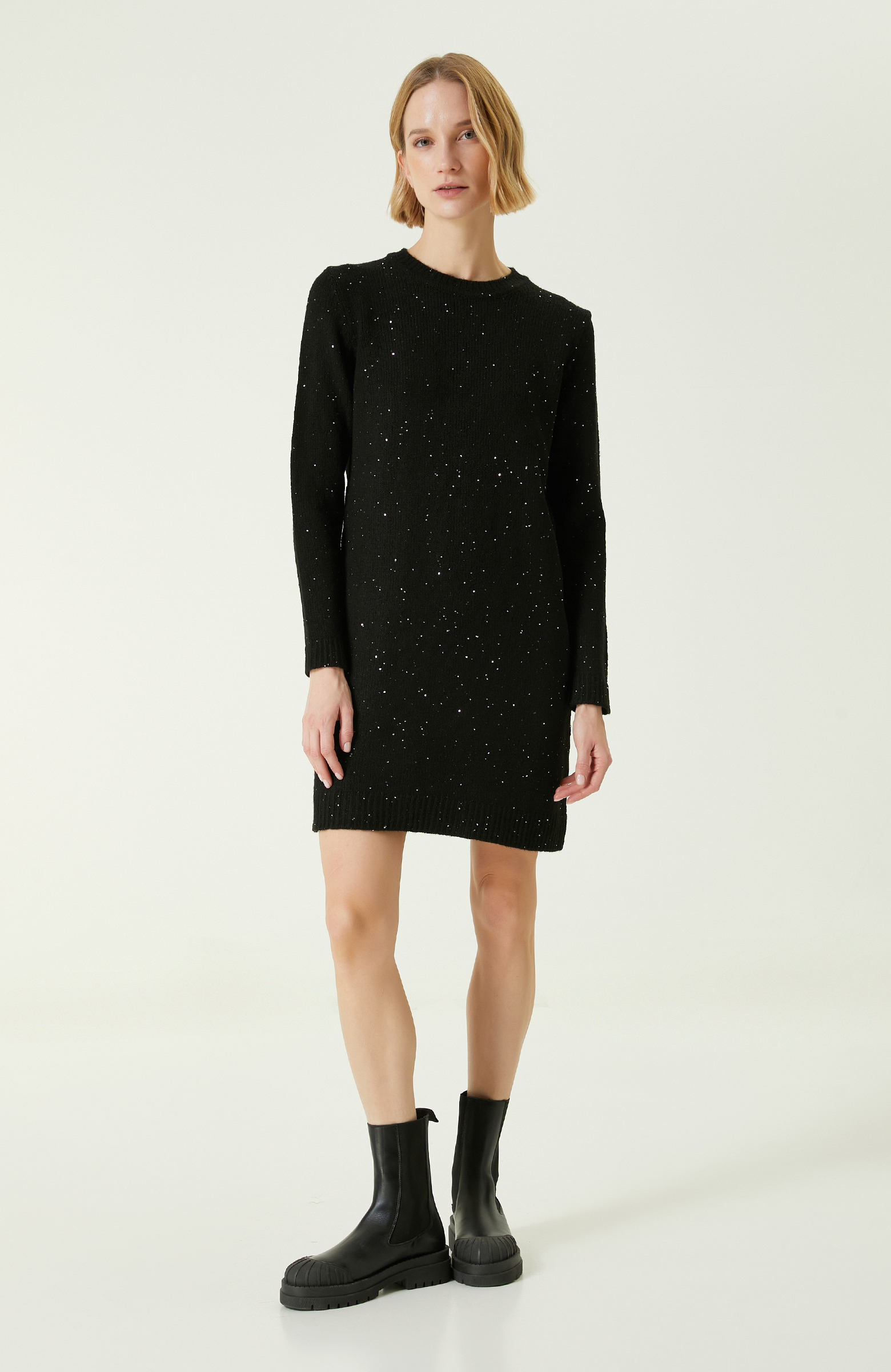 Siyah Payetli Elbise