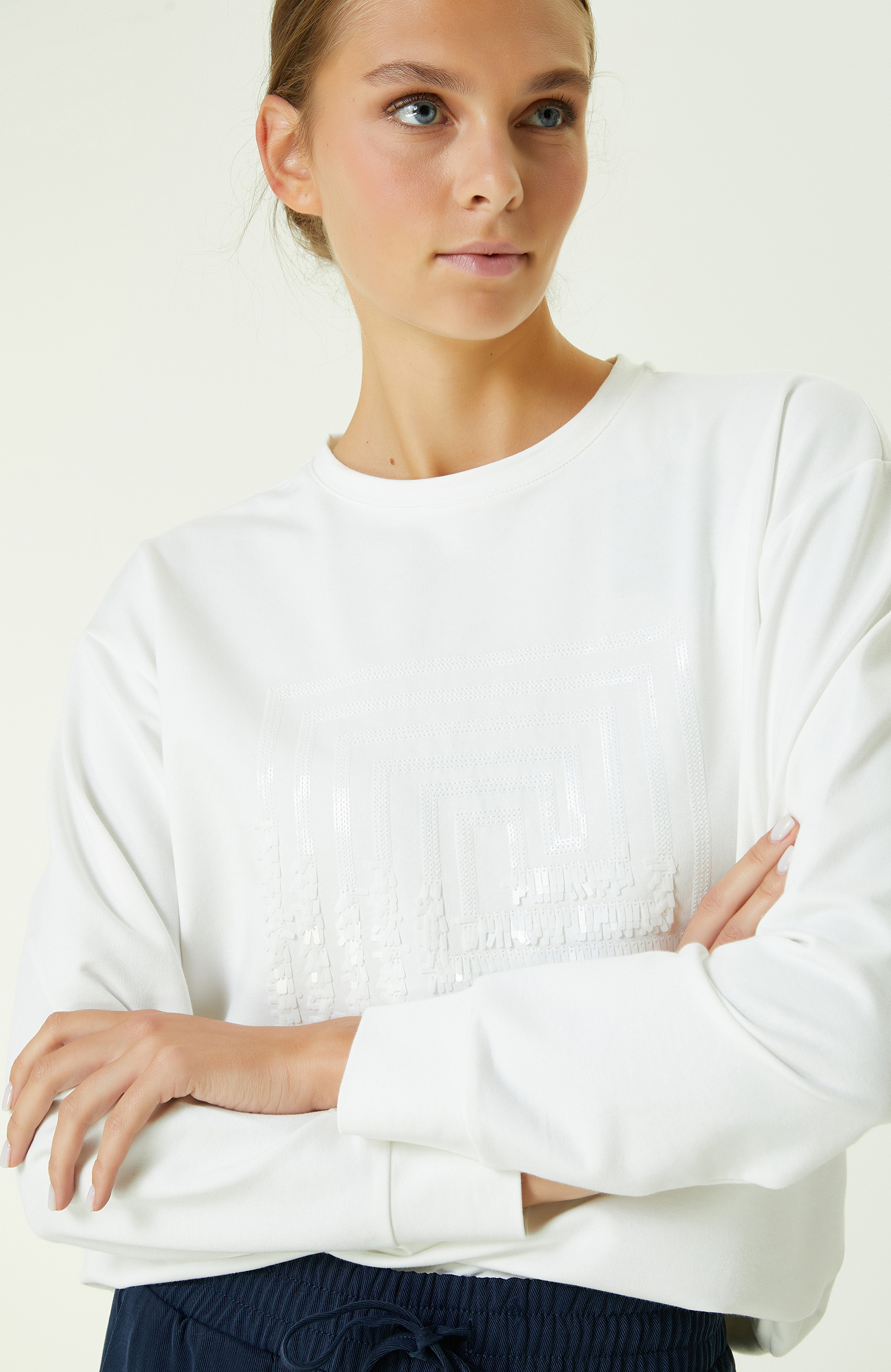 Ekru Payet İşlemeli Sweatshirt