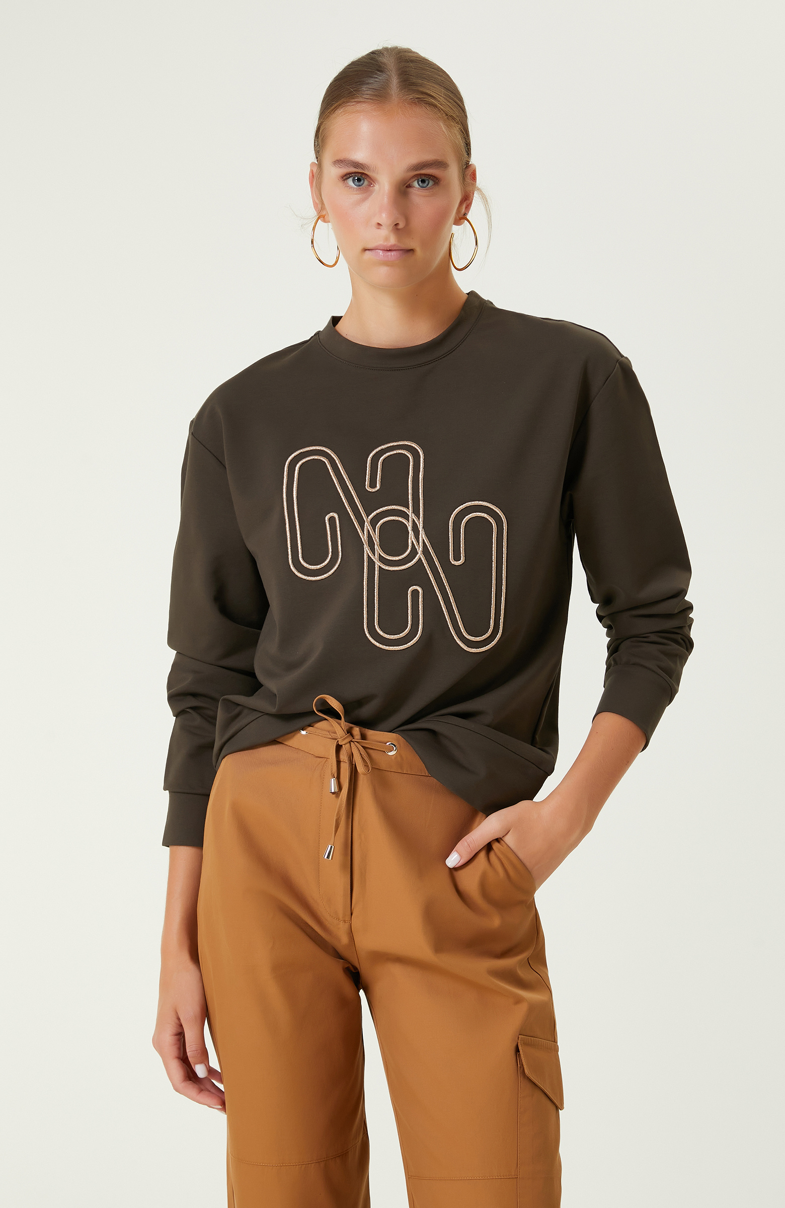 Haki Pamuklu Nakışlı Sweatshirt