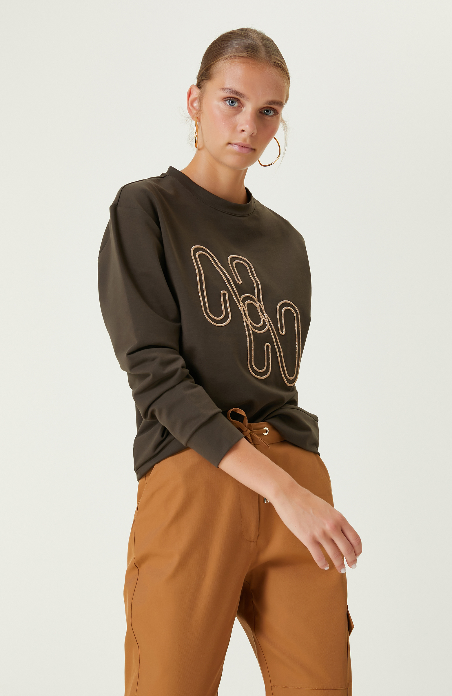 Haki Pamuklu Nakışlı Sweatshirt