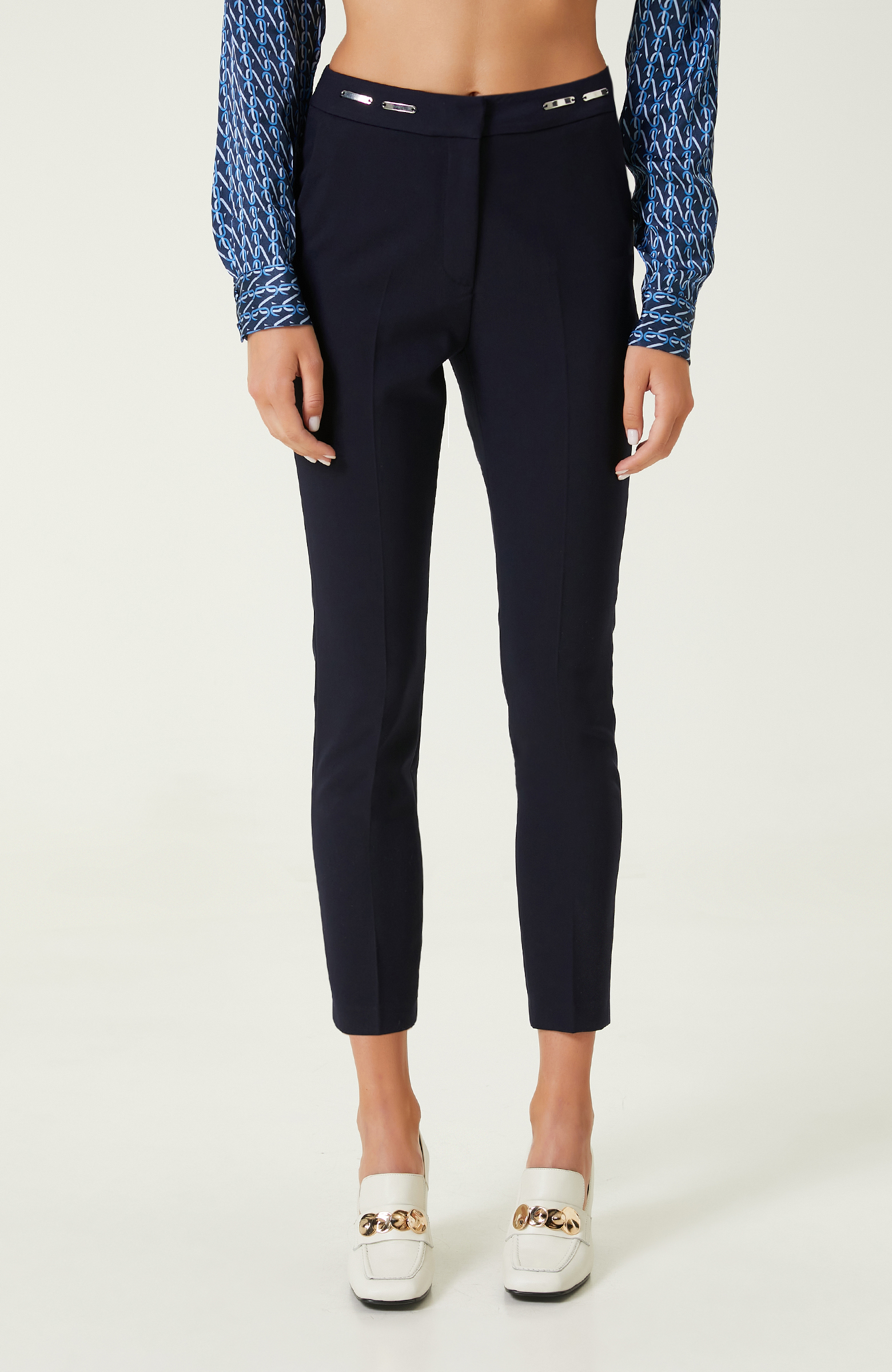 Lacivert Beli Aksesuar Detaylı Pantolon