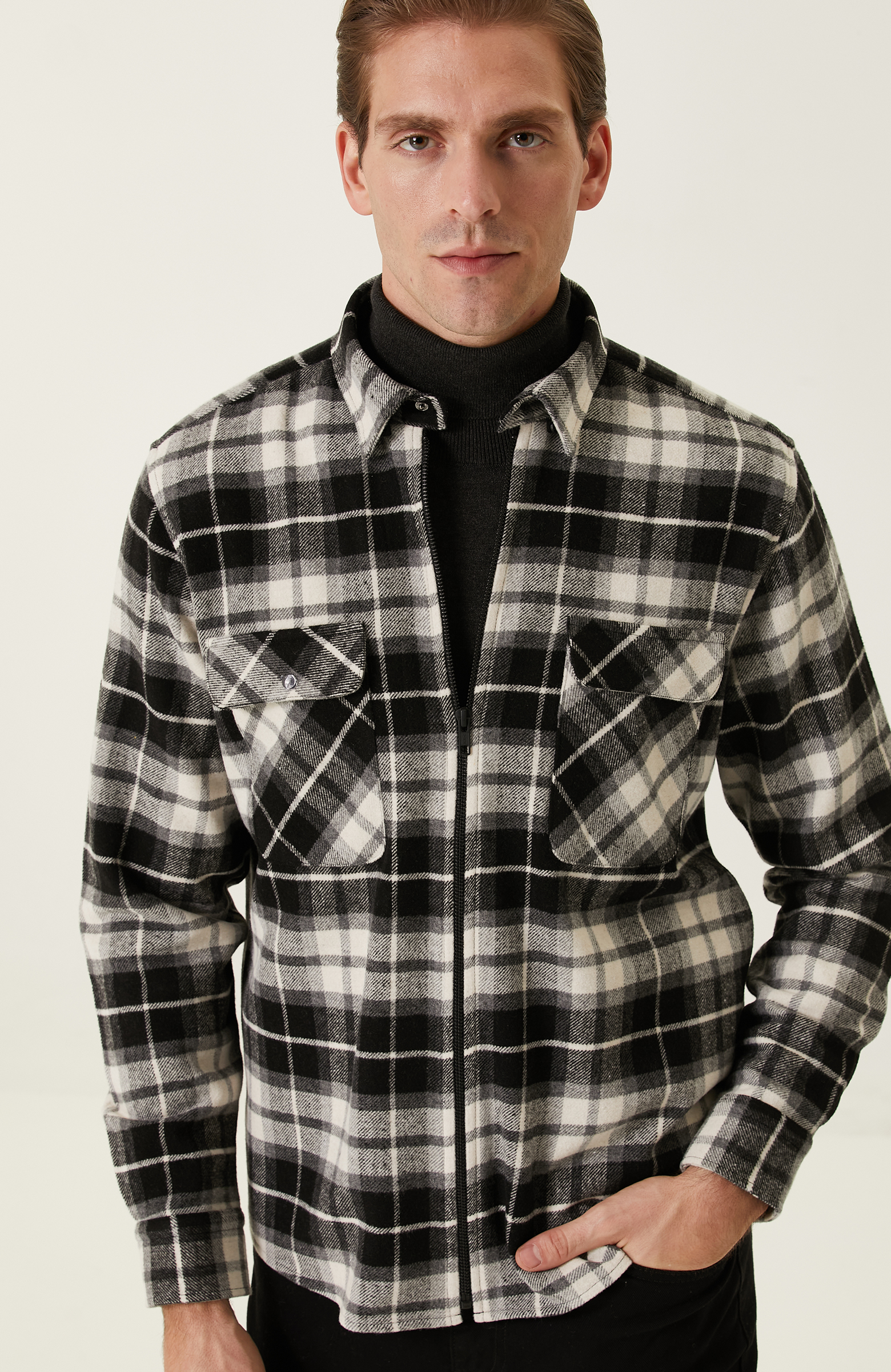 Siyah Gri Ekose Desenli Gömlek