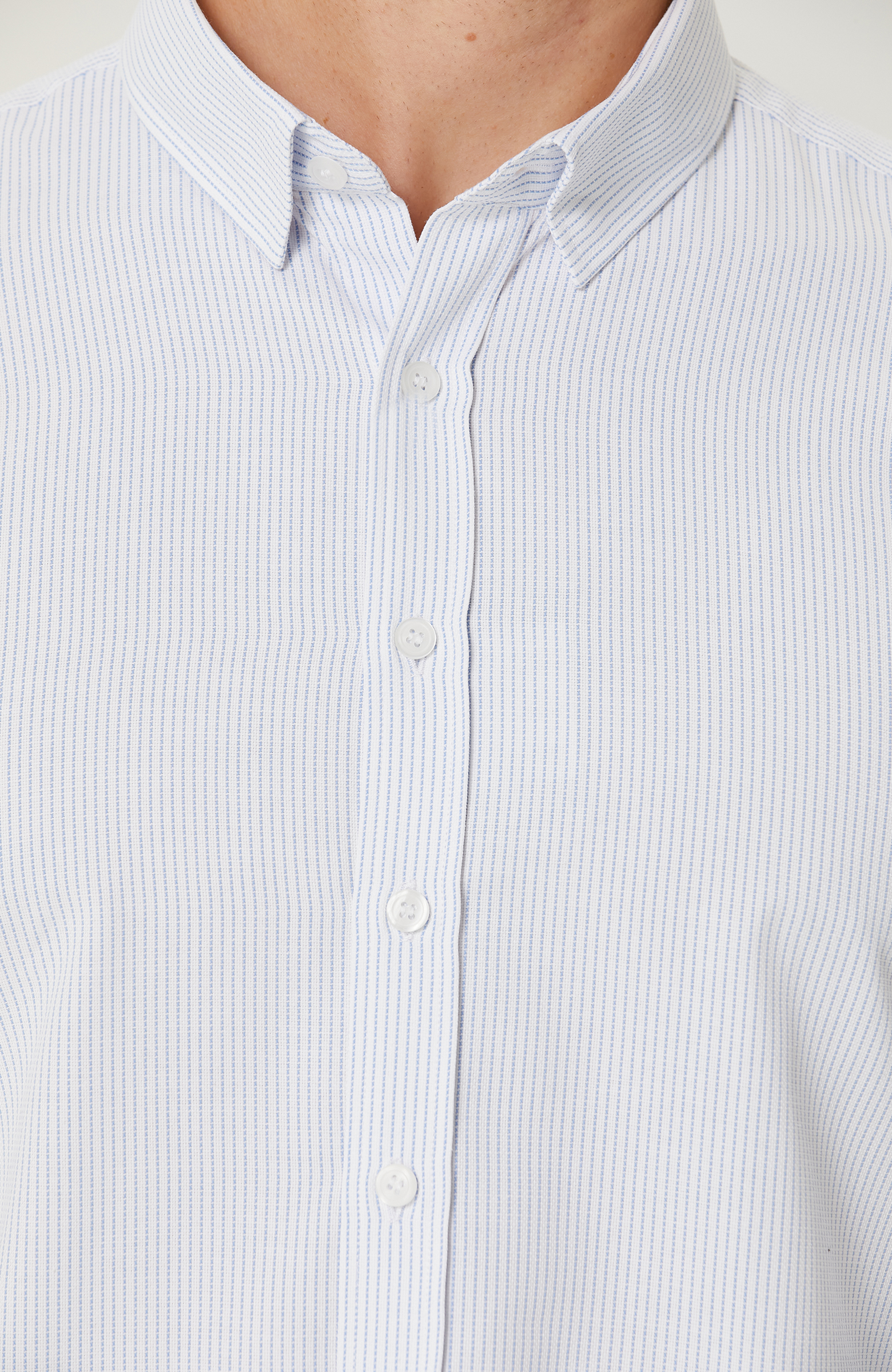 Açık Mavi Beyaz Çizgili Gömlek