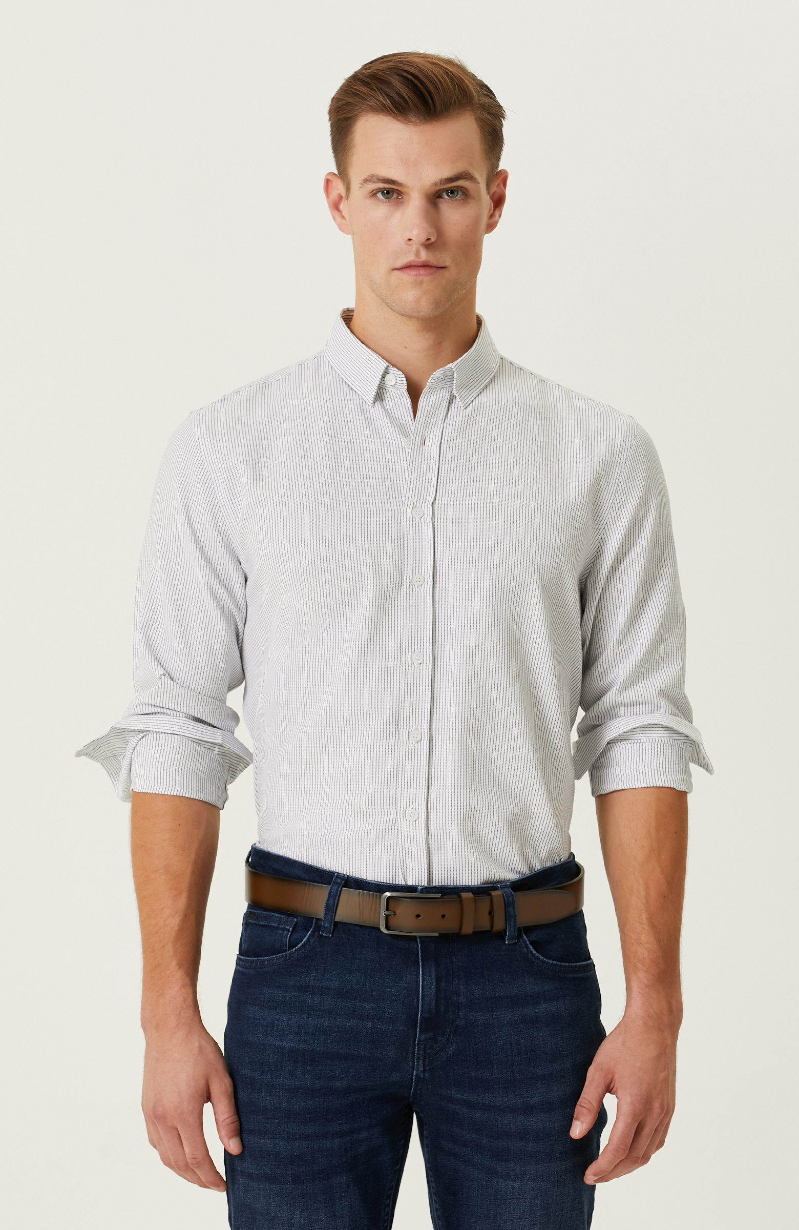 Beyaz Lacivert Çizgili Gömlek