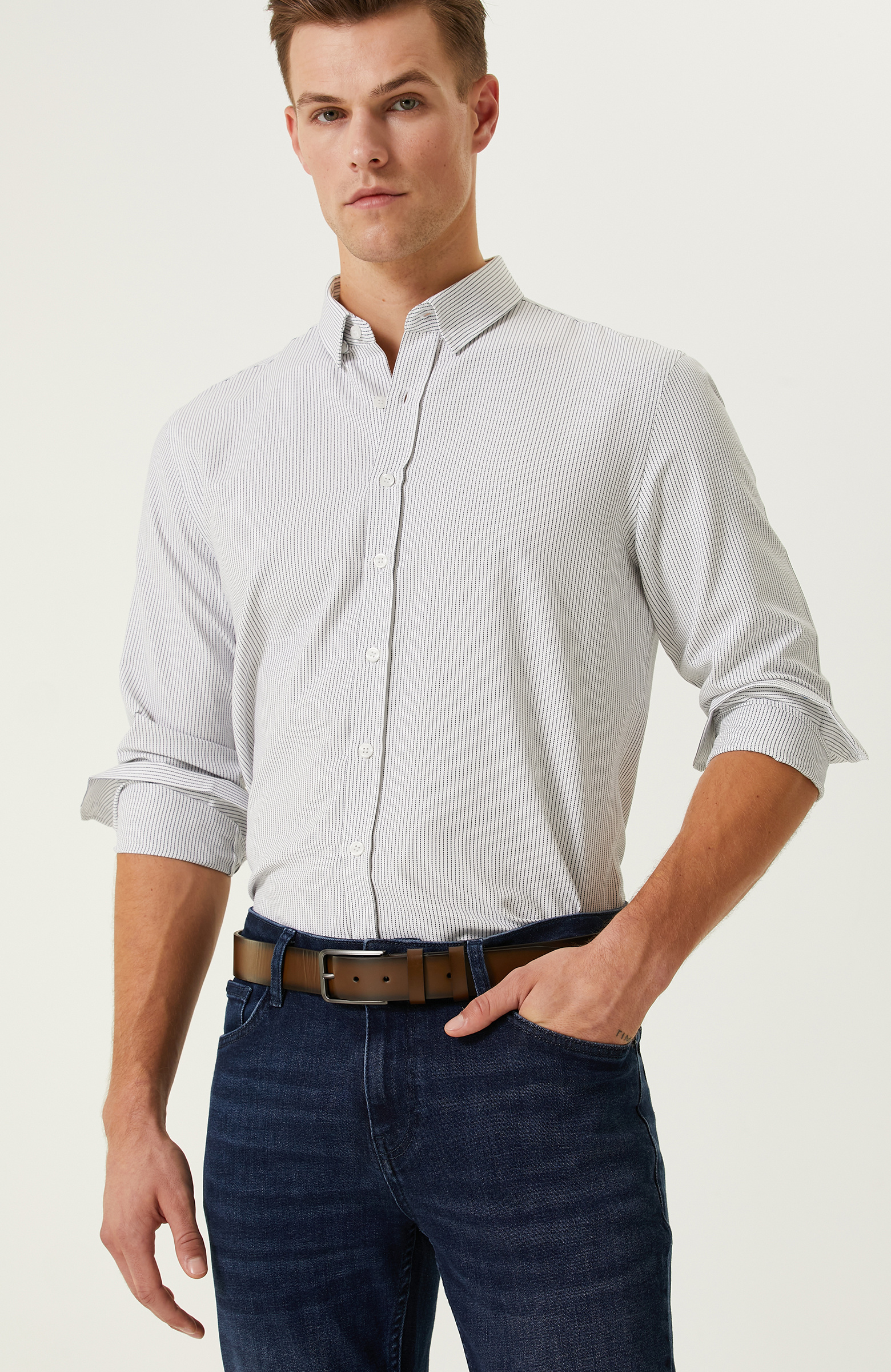 Beyaz Lacivert Çizgili Gömlek