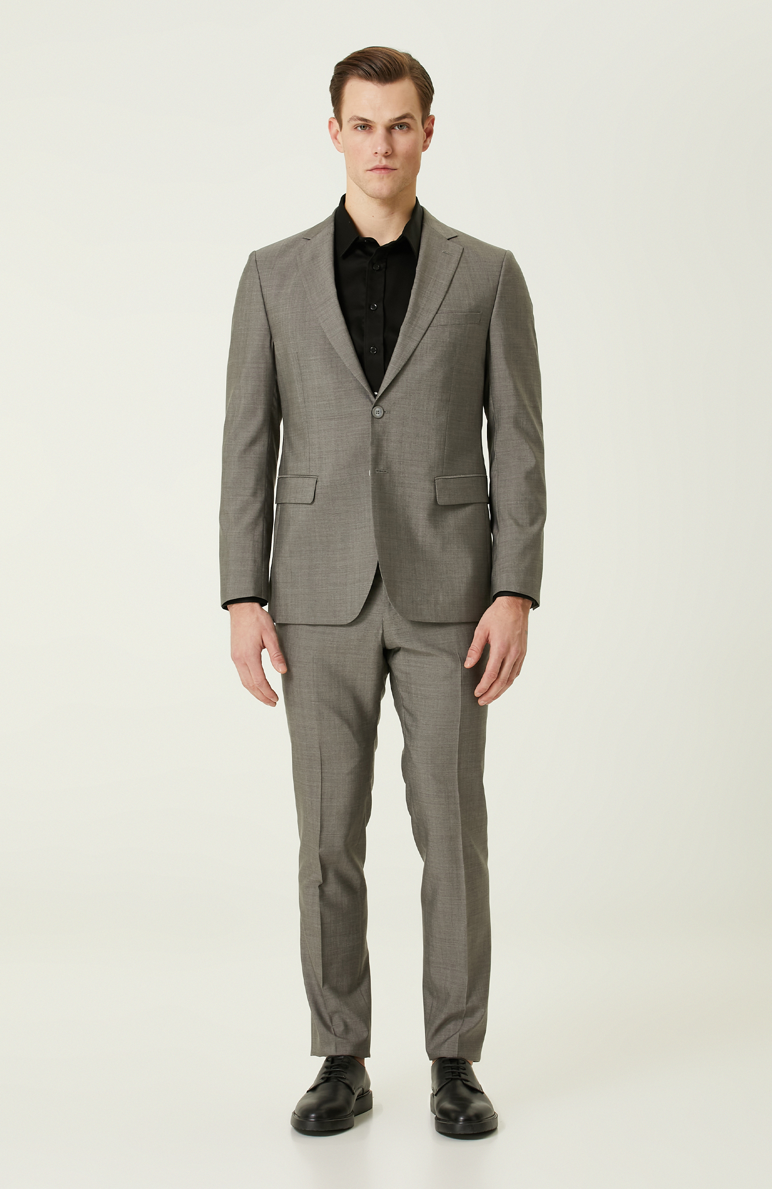 Gri Yün Takım Elbise