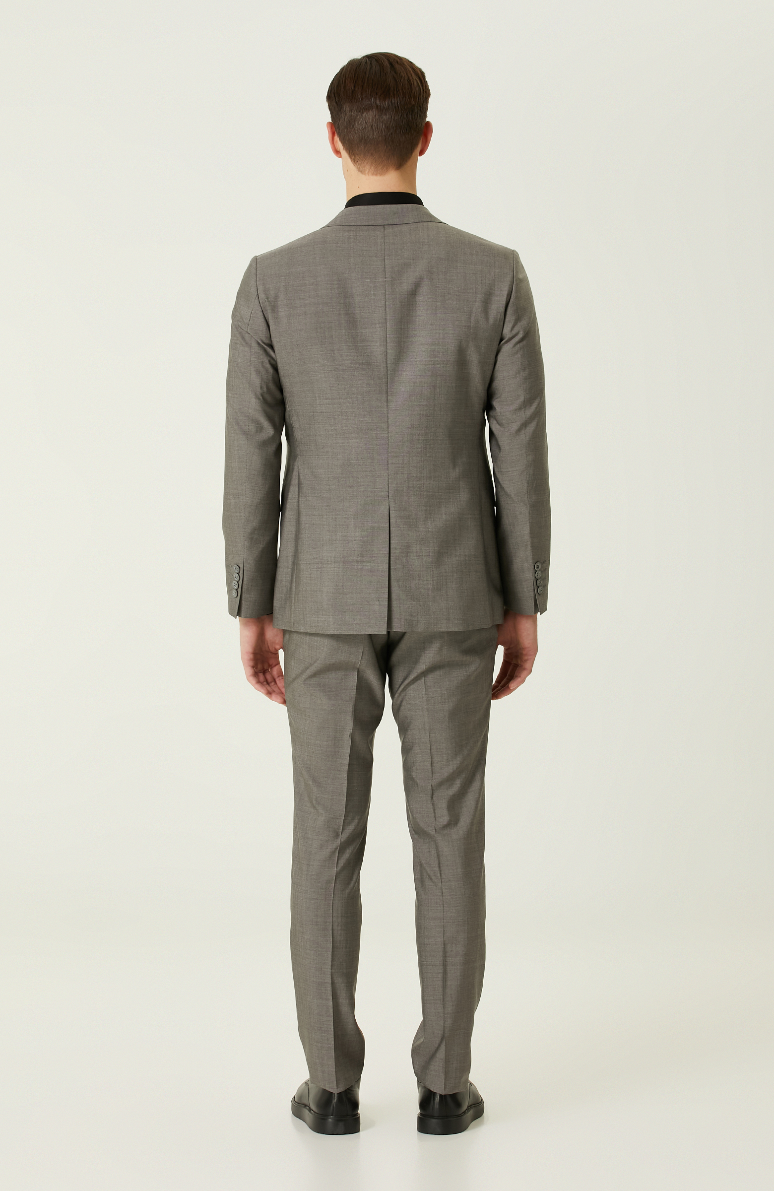 Gri Yün Takım Elbise