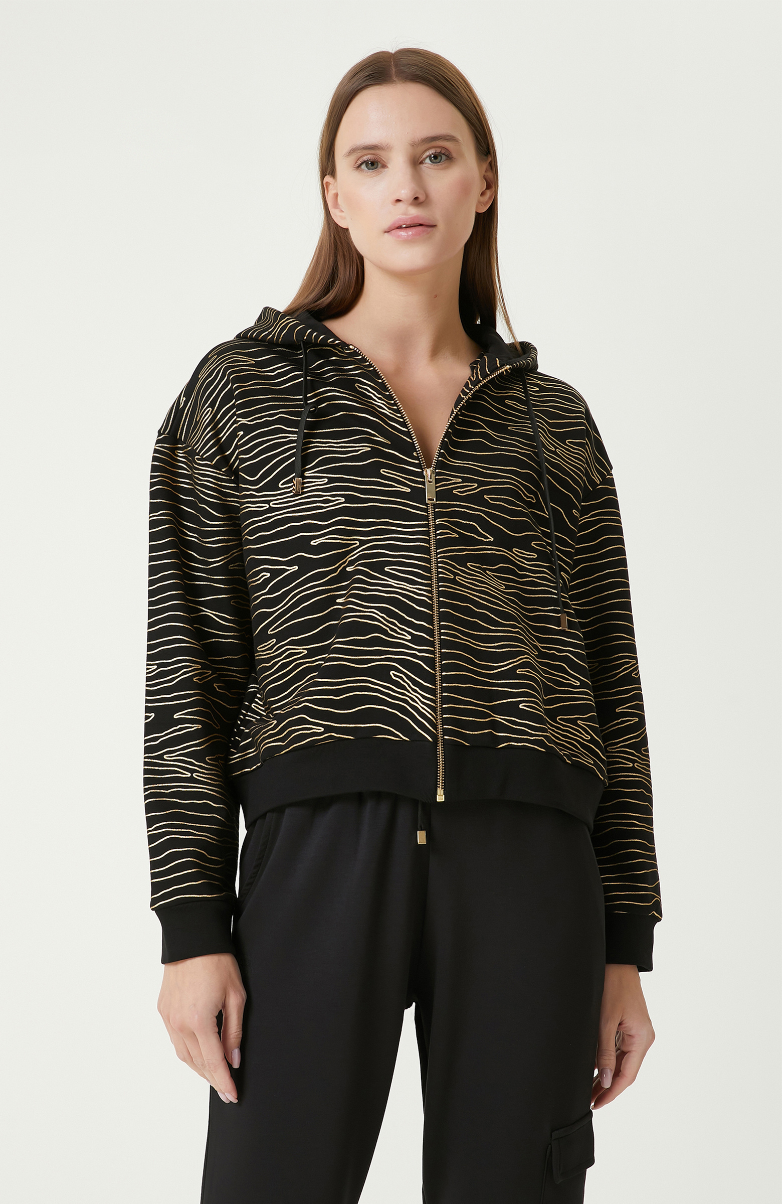 Siyah Kahve Desenli Sweatshirt