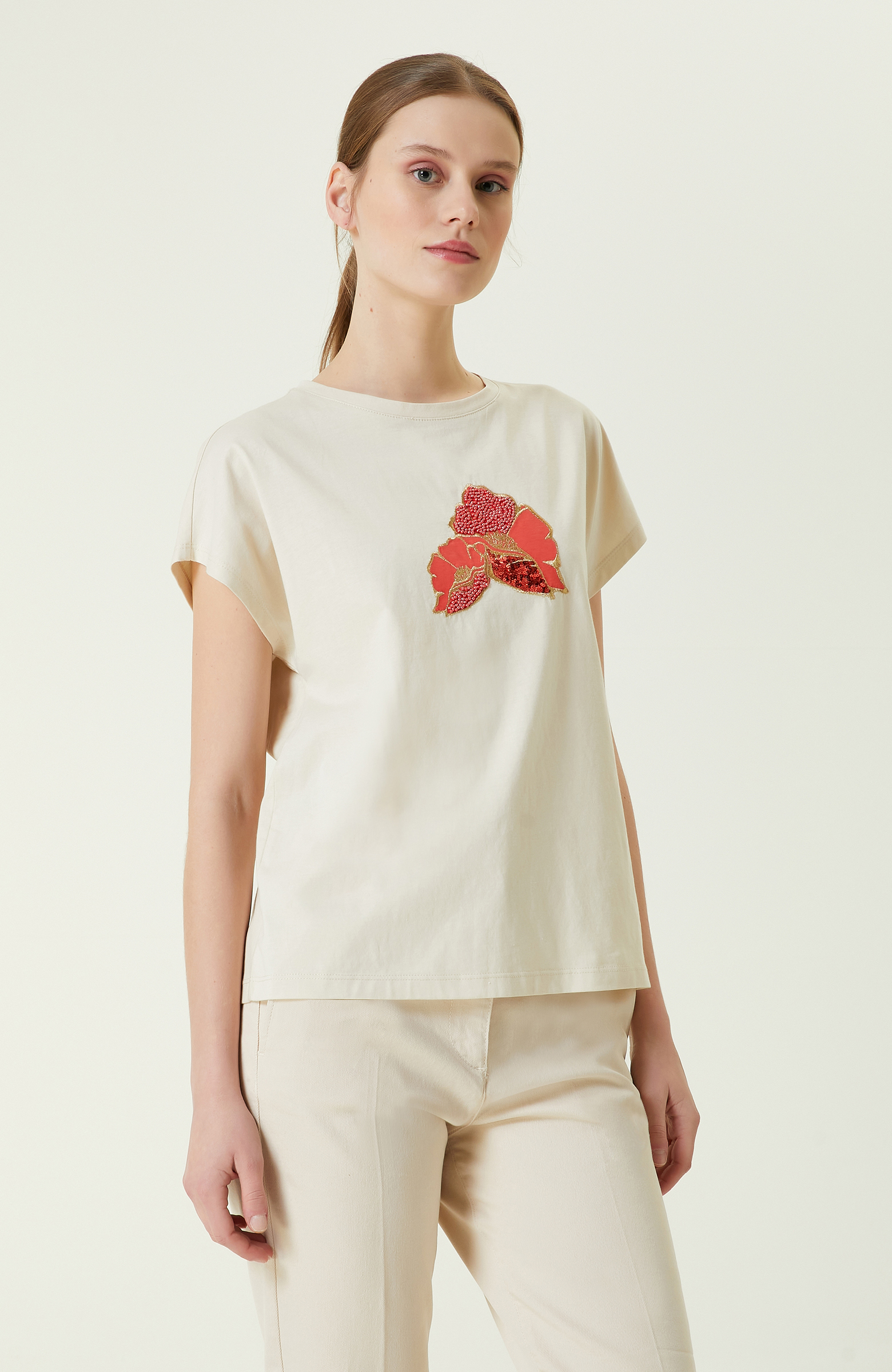  Taş Baskılı T-Shirt