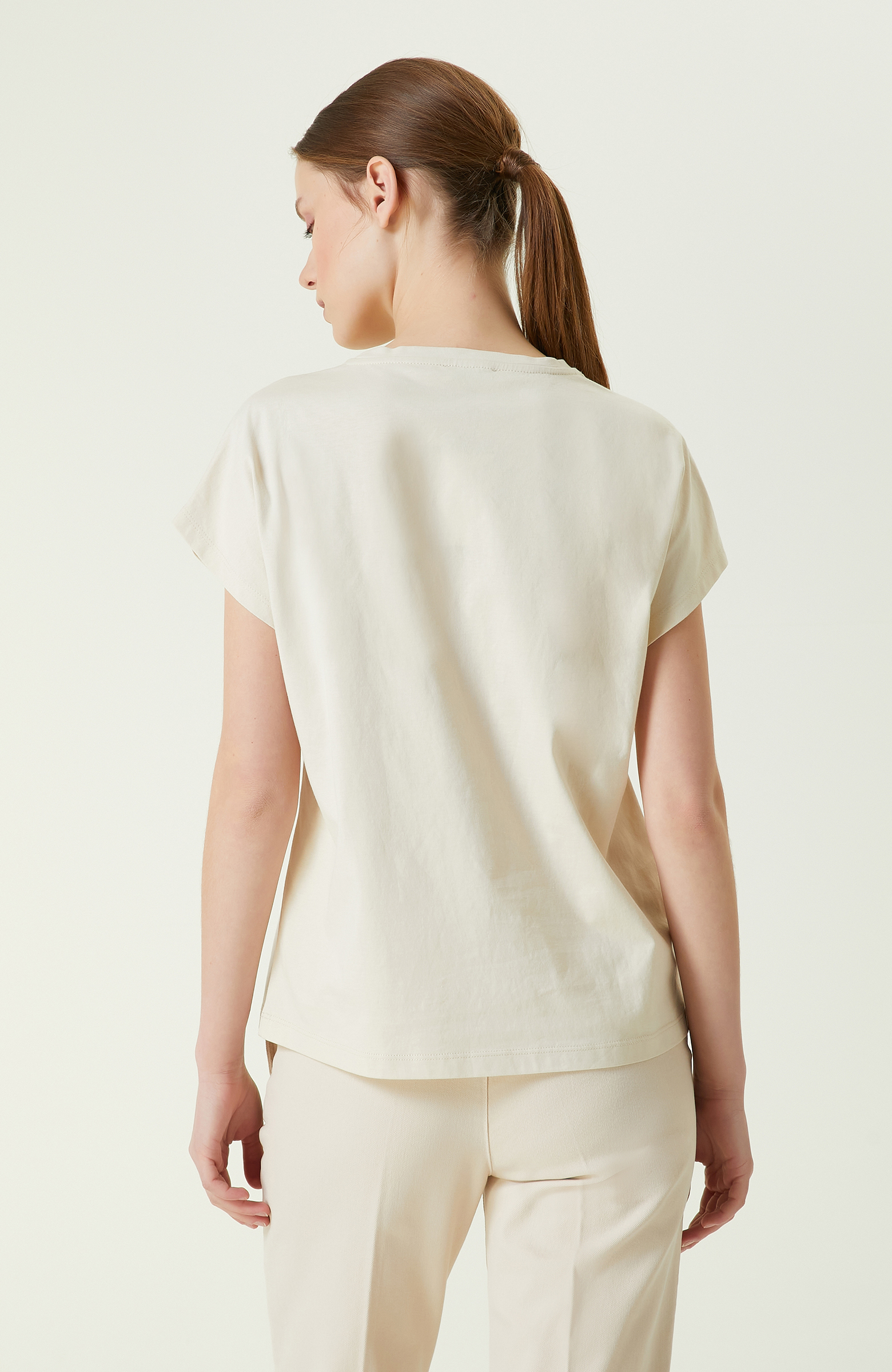  Taş Baskılı T-Shirt