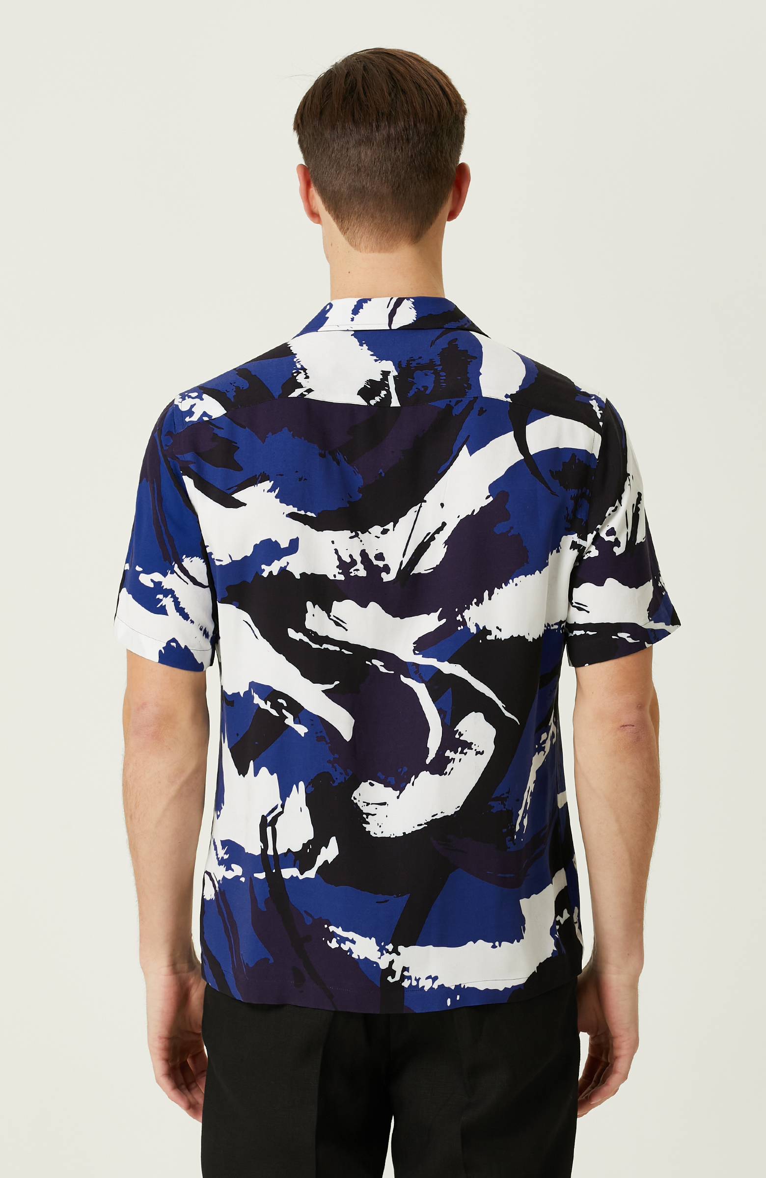 Saks Desenli Gömlek