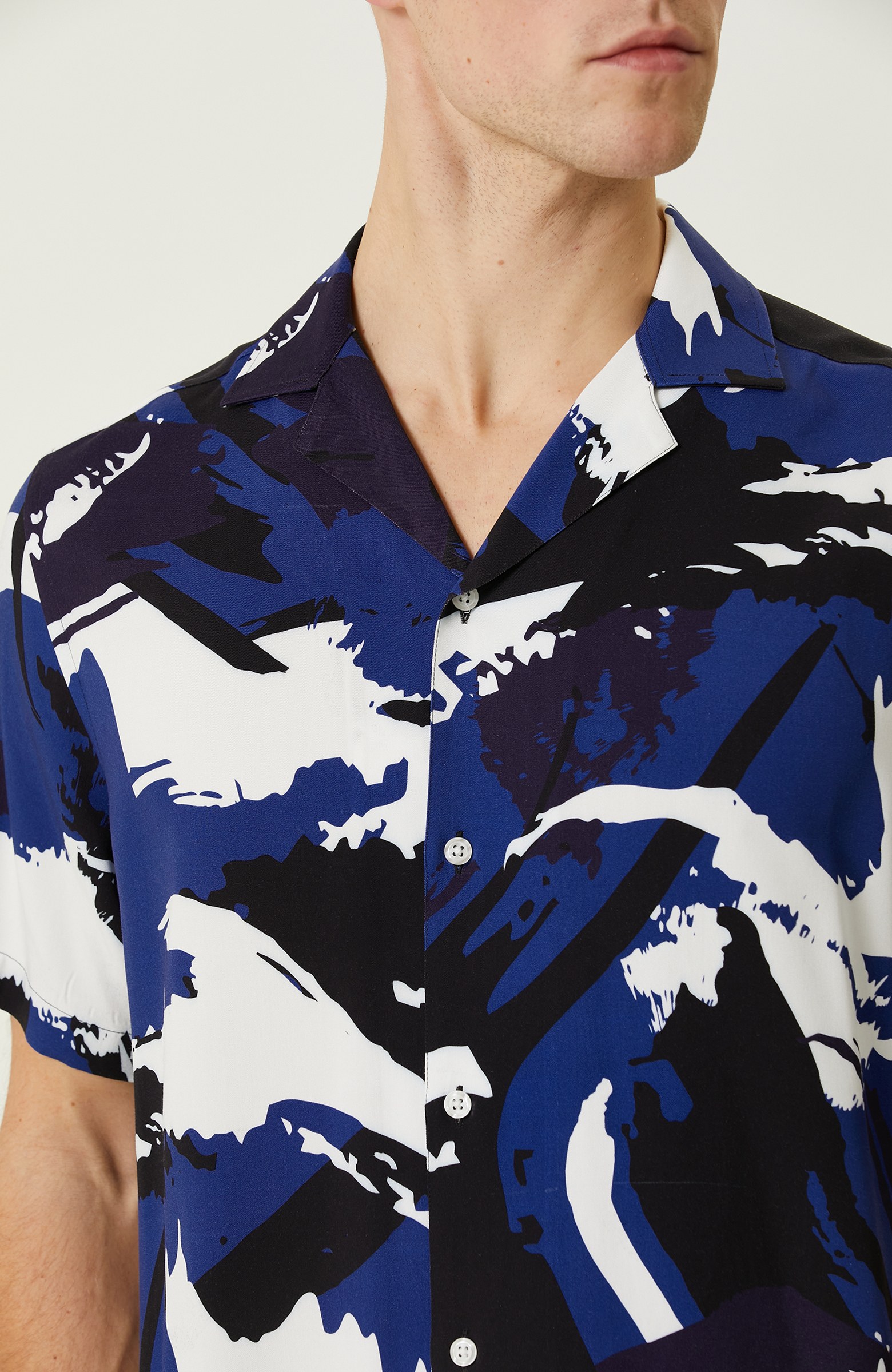 Saks Desenli Gömlek