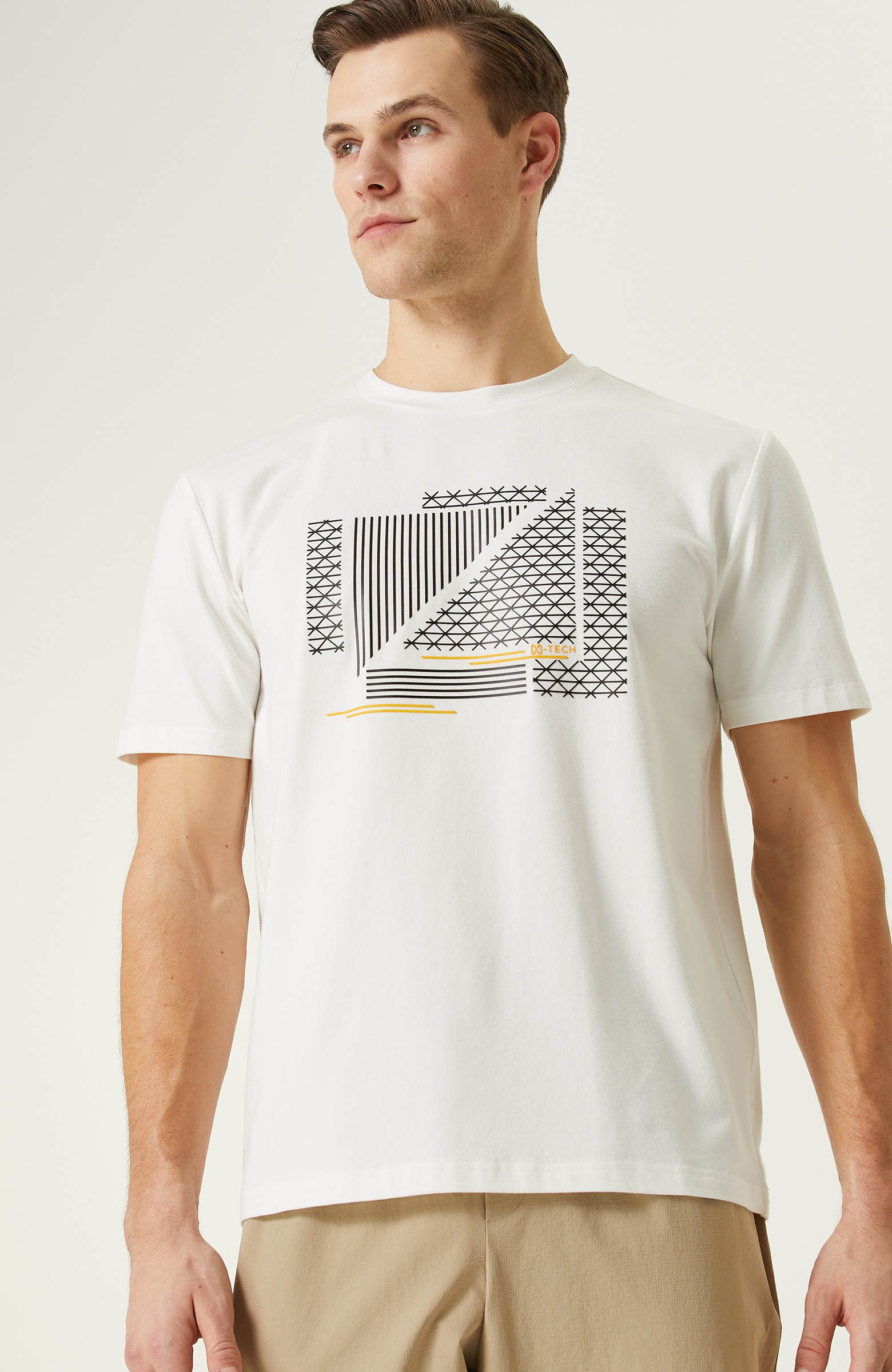 N-Tech Ekru T-Shirt_1