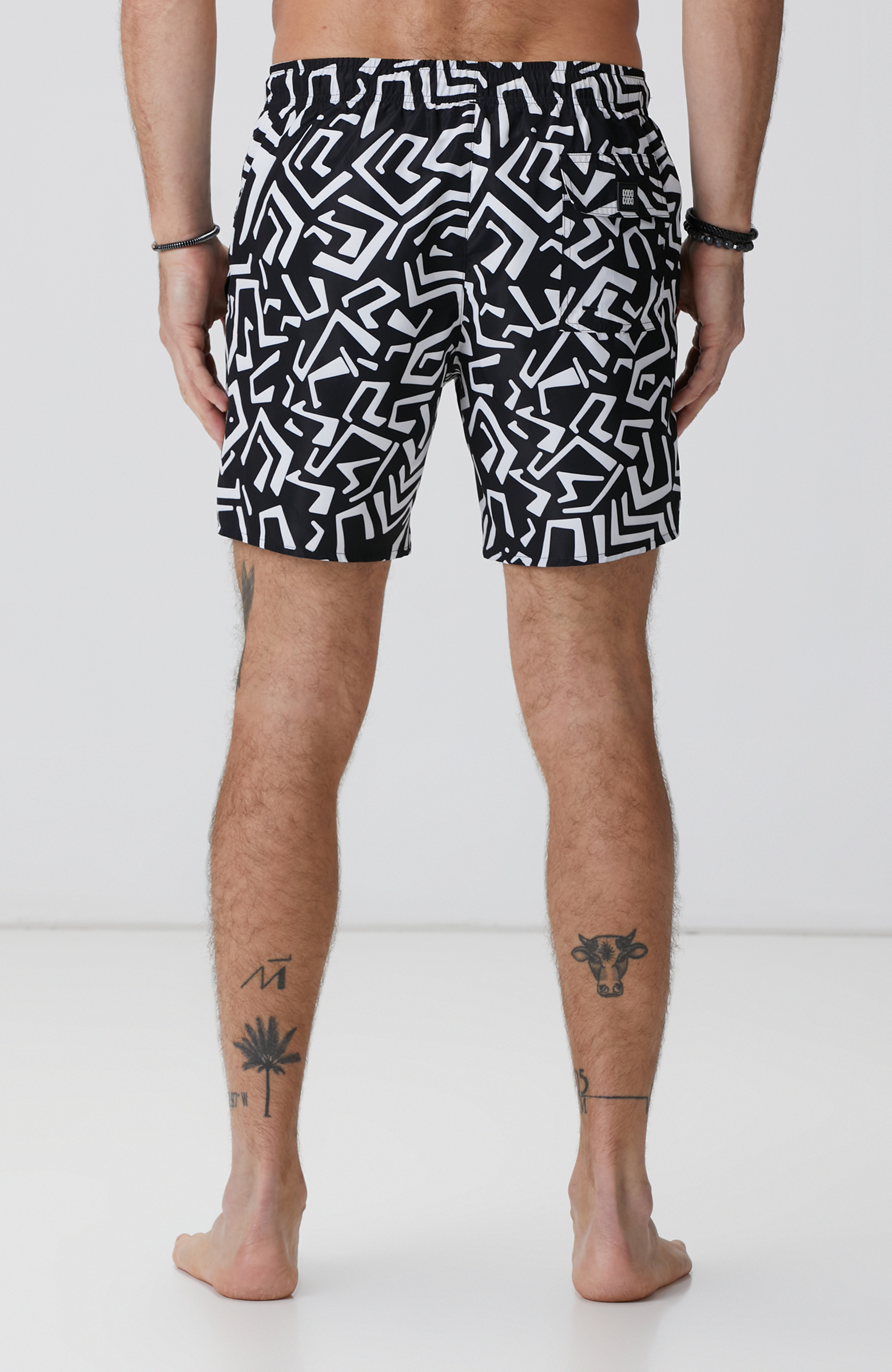 Siyah Beyaz Desenli Mayo