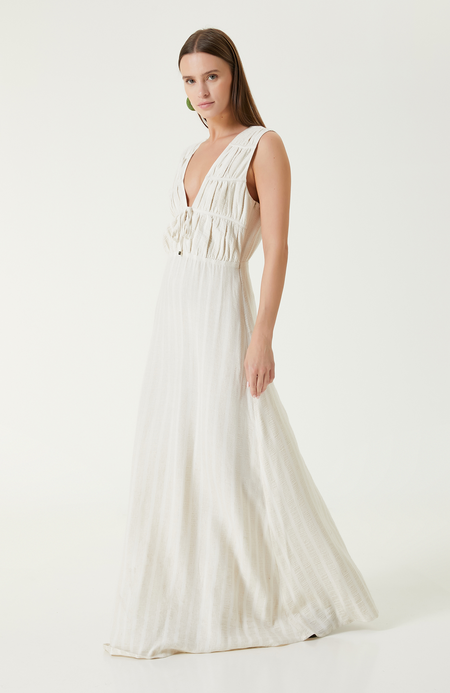 Ekru Bej Çizgili Plaj Elbisesi