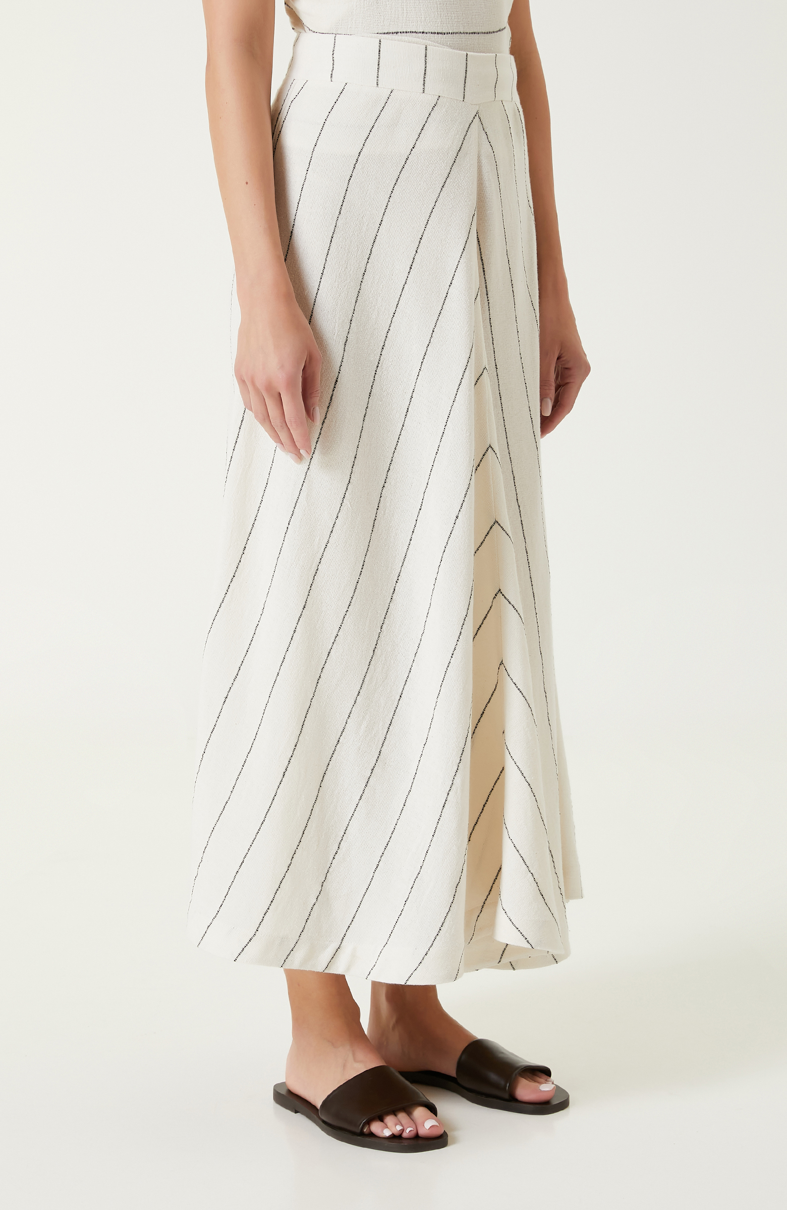 Beyaz Siyah Çizgili Plaj Etek