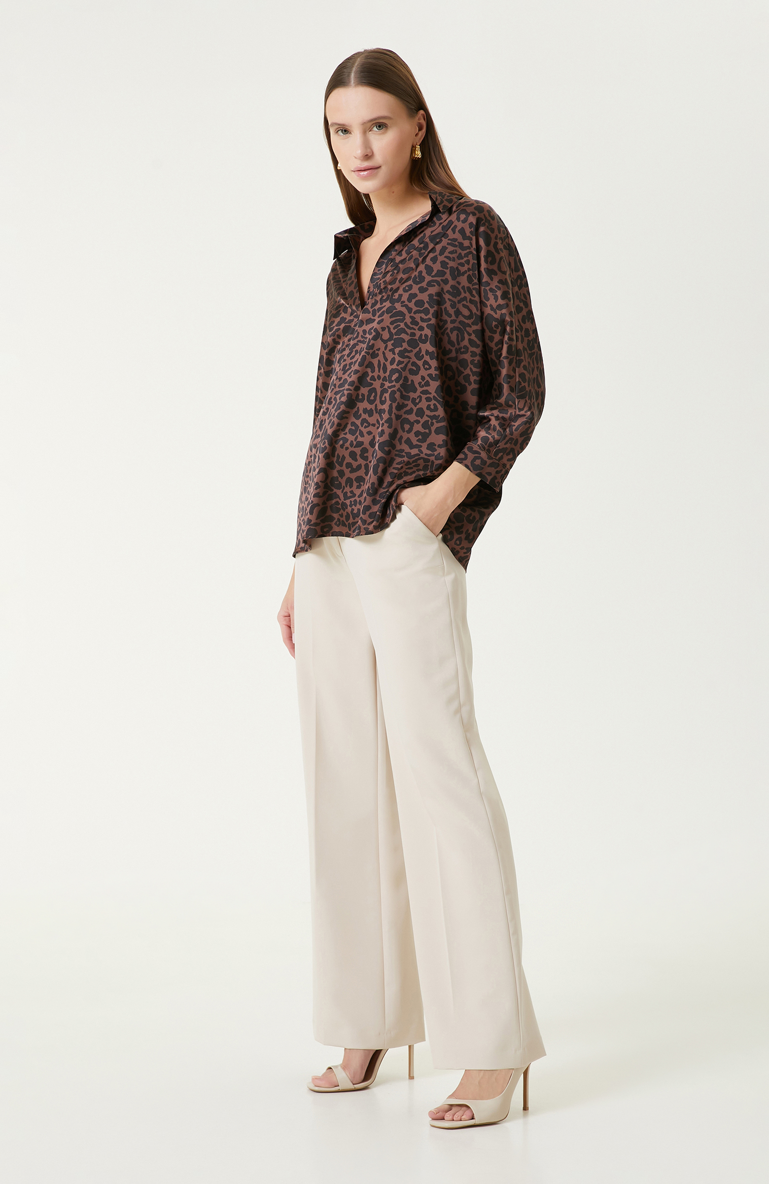 Kahverengi Desenli Bluz