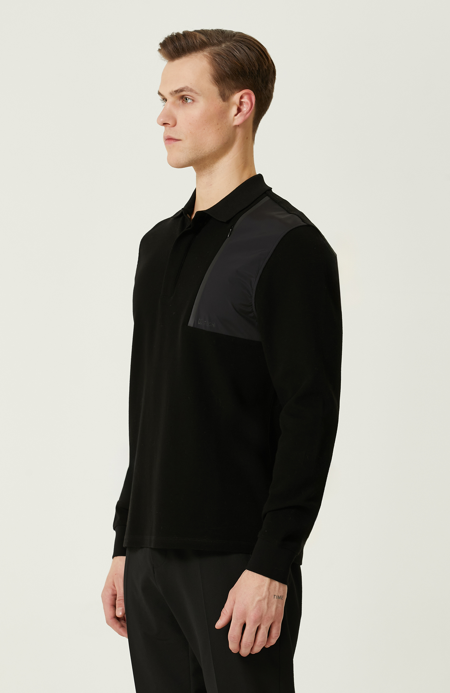 N-Tech Siyah Jakarlı Sweatshirt