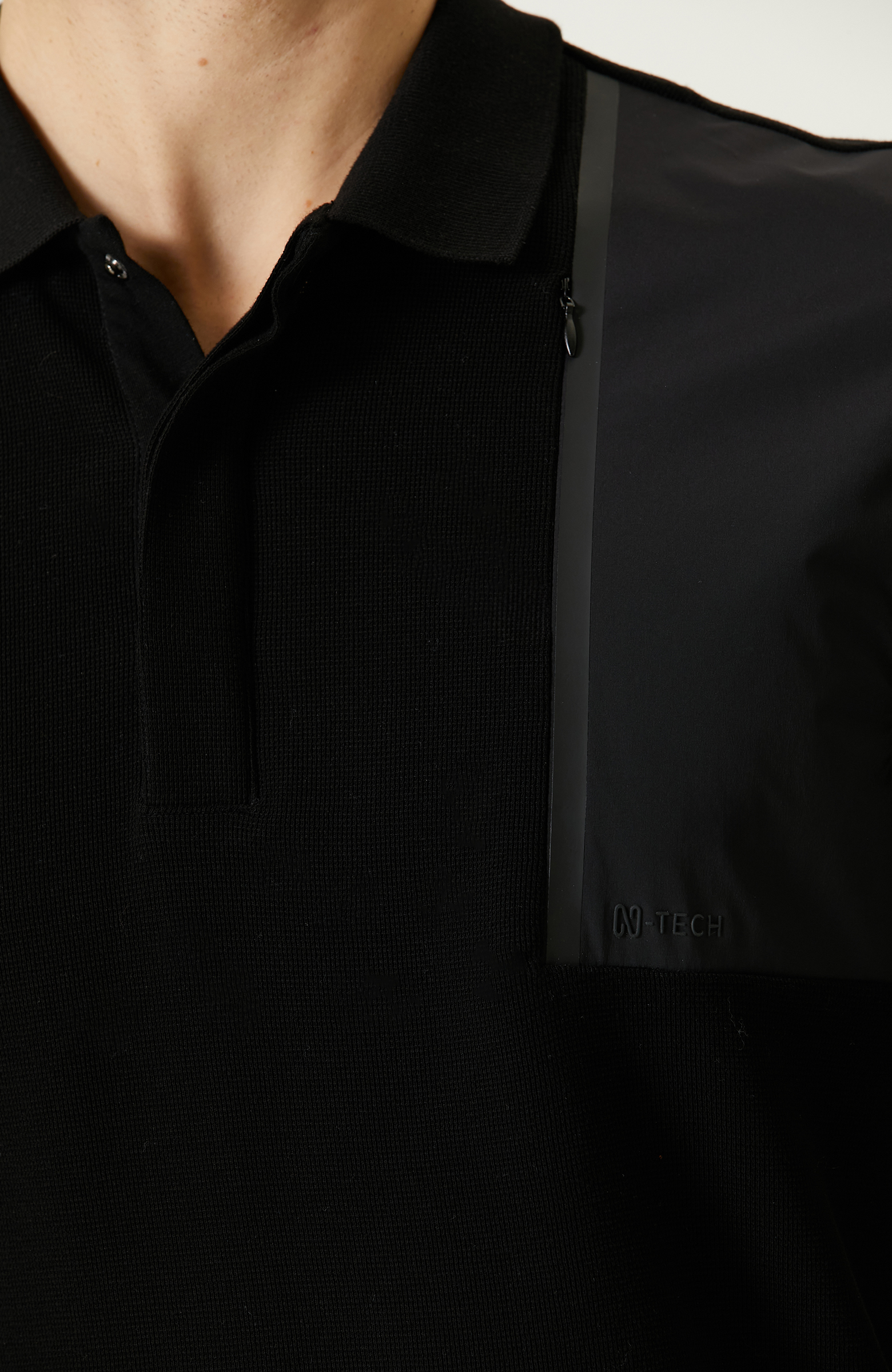 N-Tech Siyah Jakarlı Sweatshirt