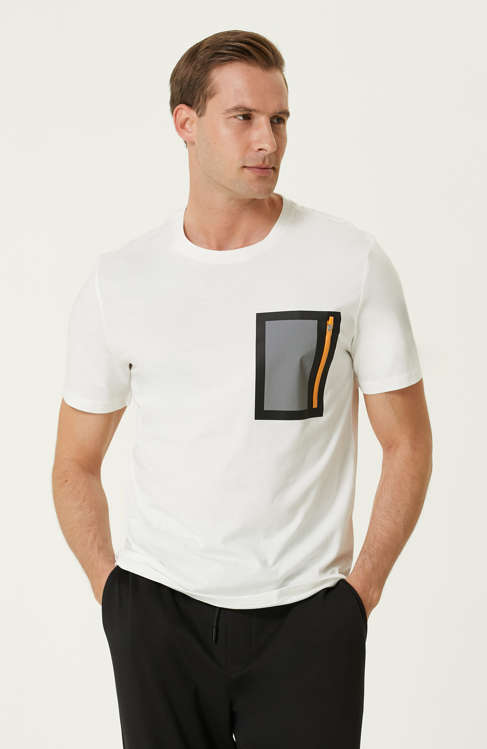 Ekru Baskılı T-shirt