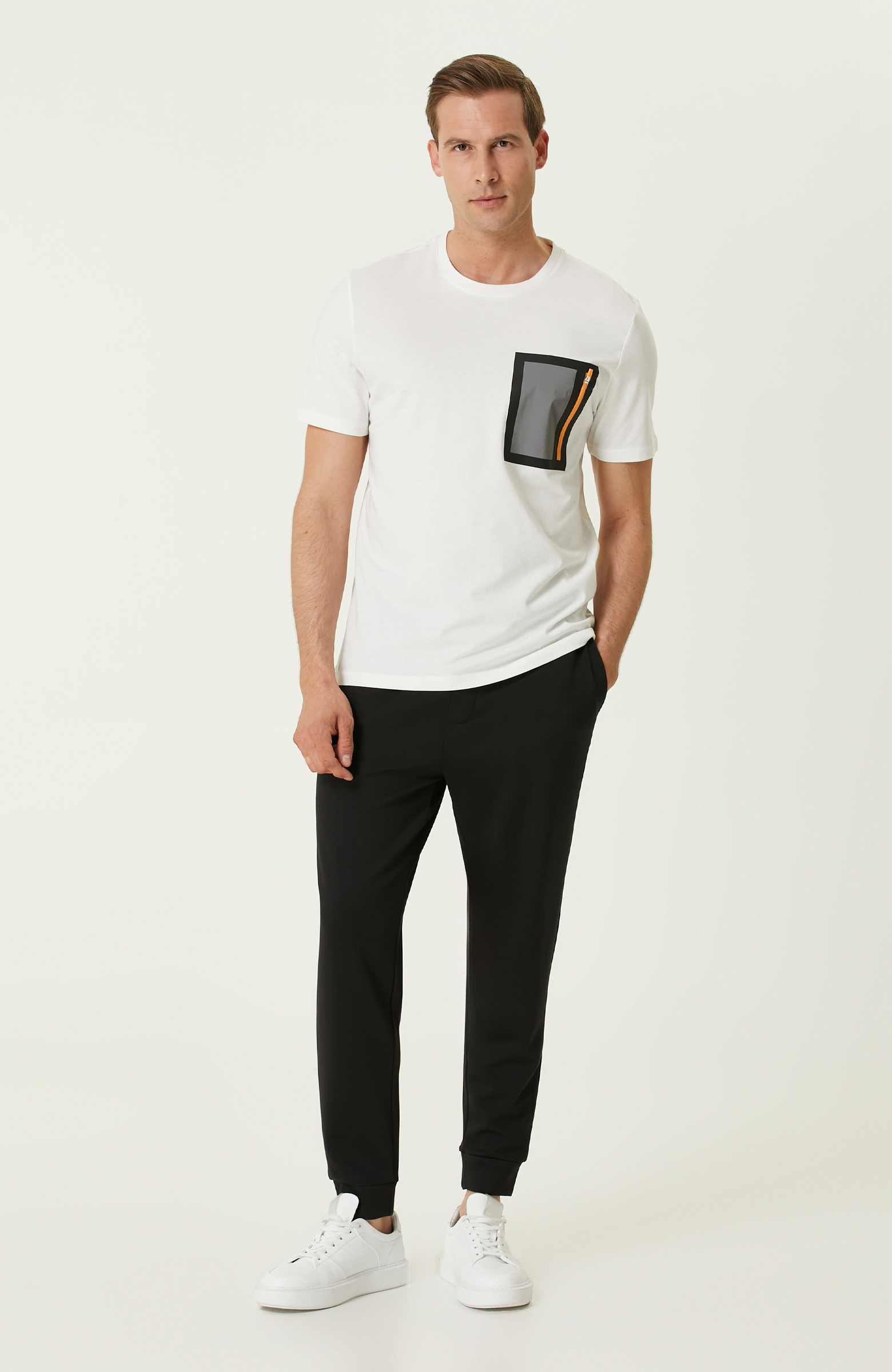 Ekru Baskılı T-shirt