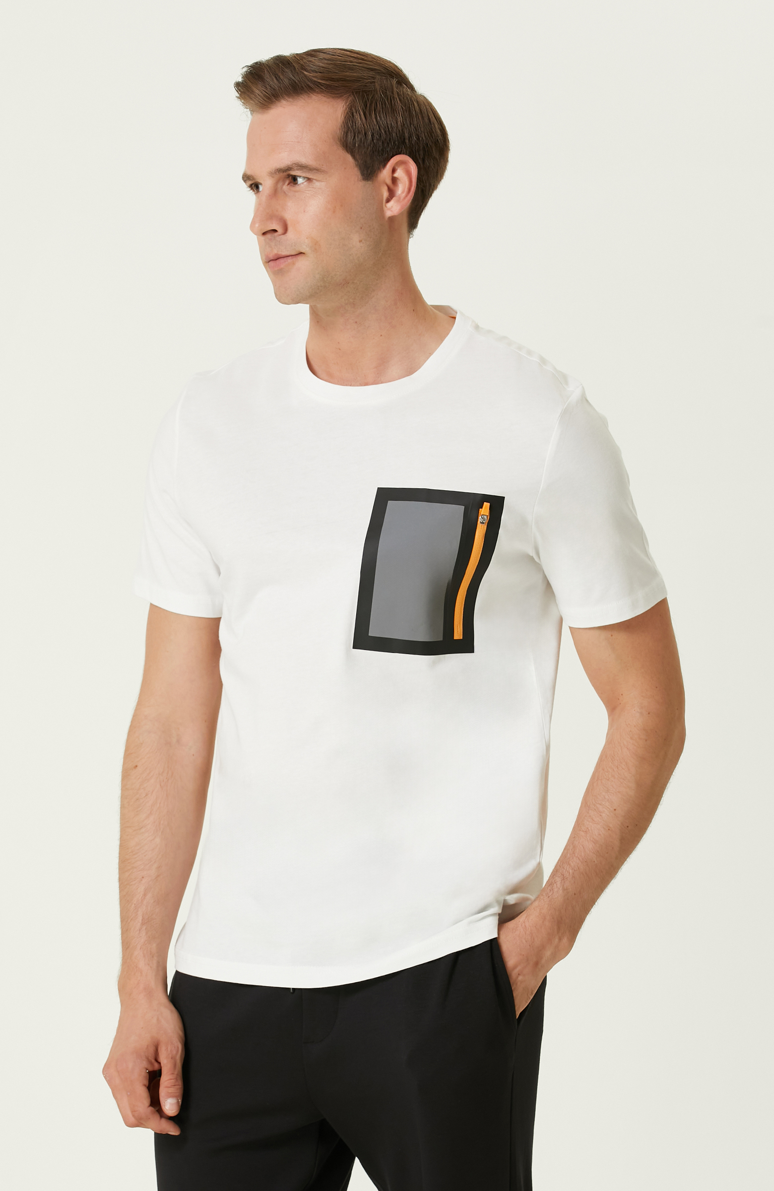 Ekru Baskılı T-shirt