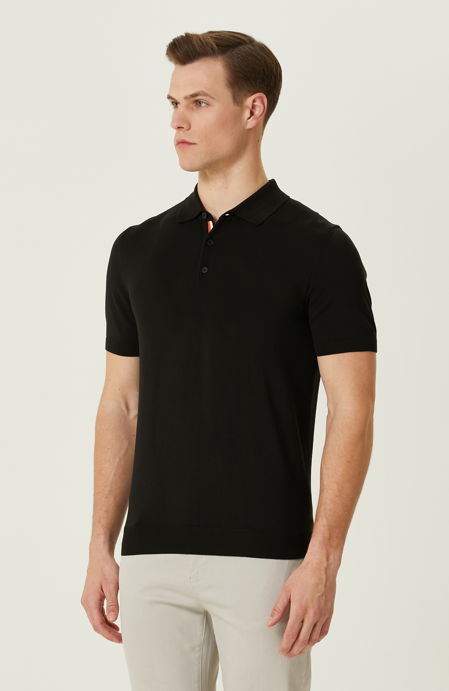 Siyah Polo Yaka Kazak