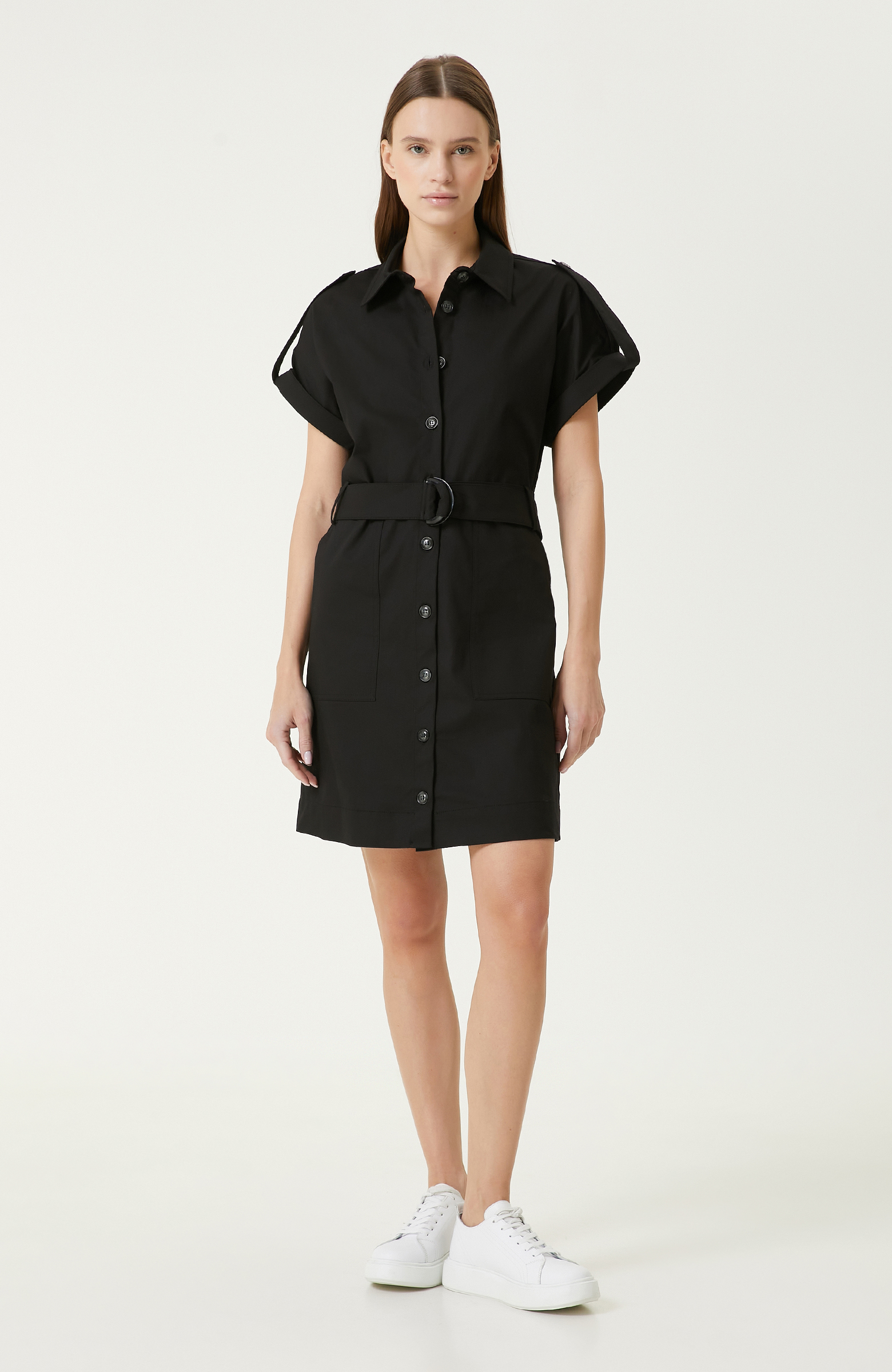 Siyah Diz Boy Elbise