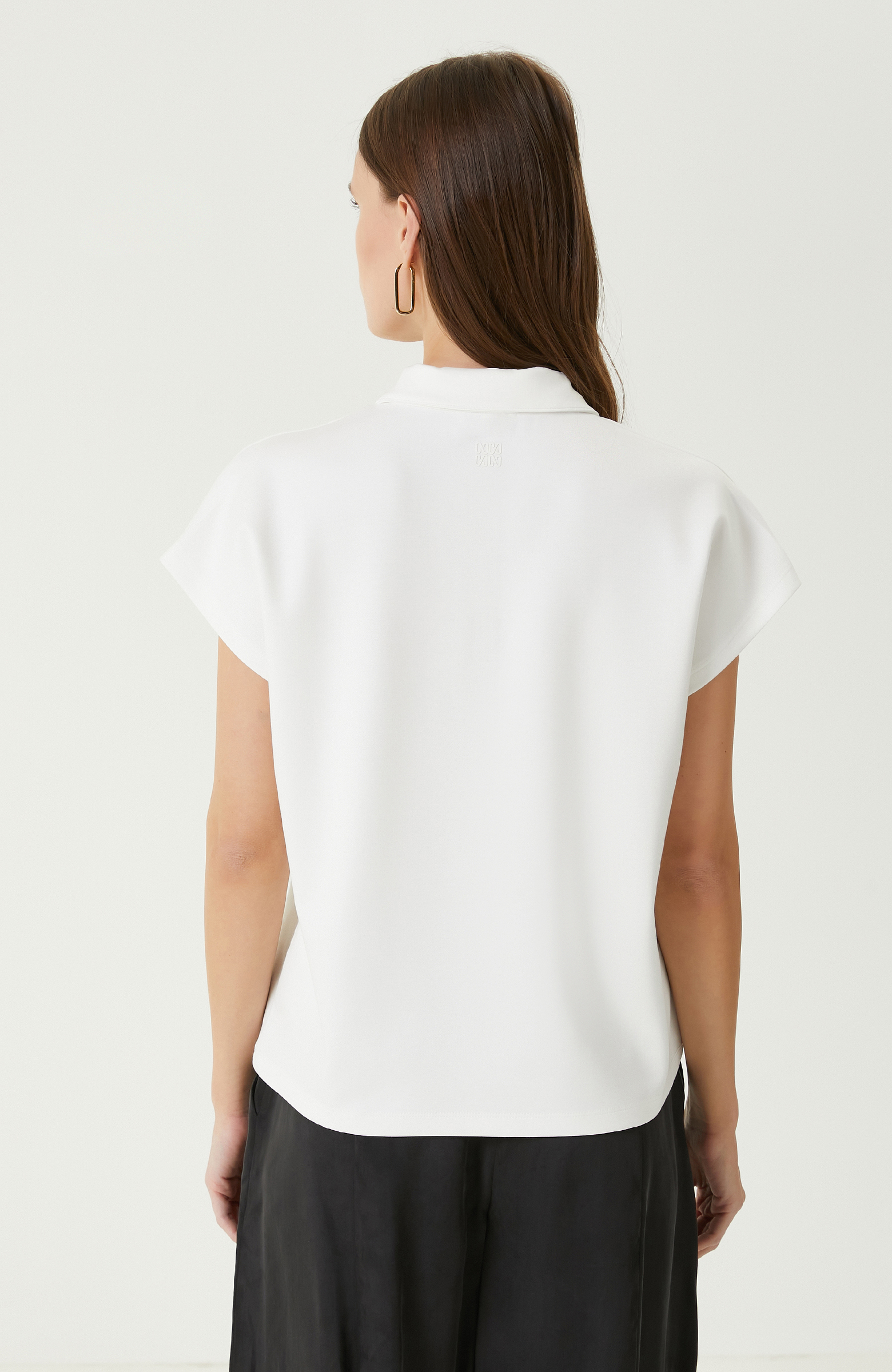 Ekru Kısa Kollu Sweatshirt