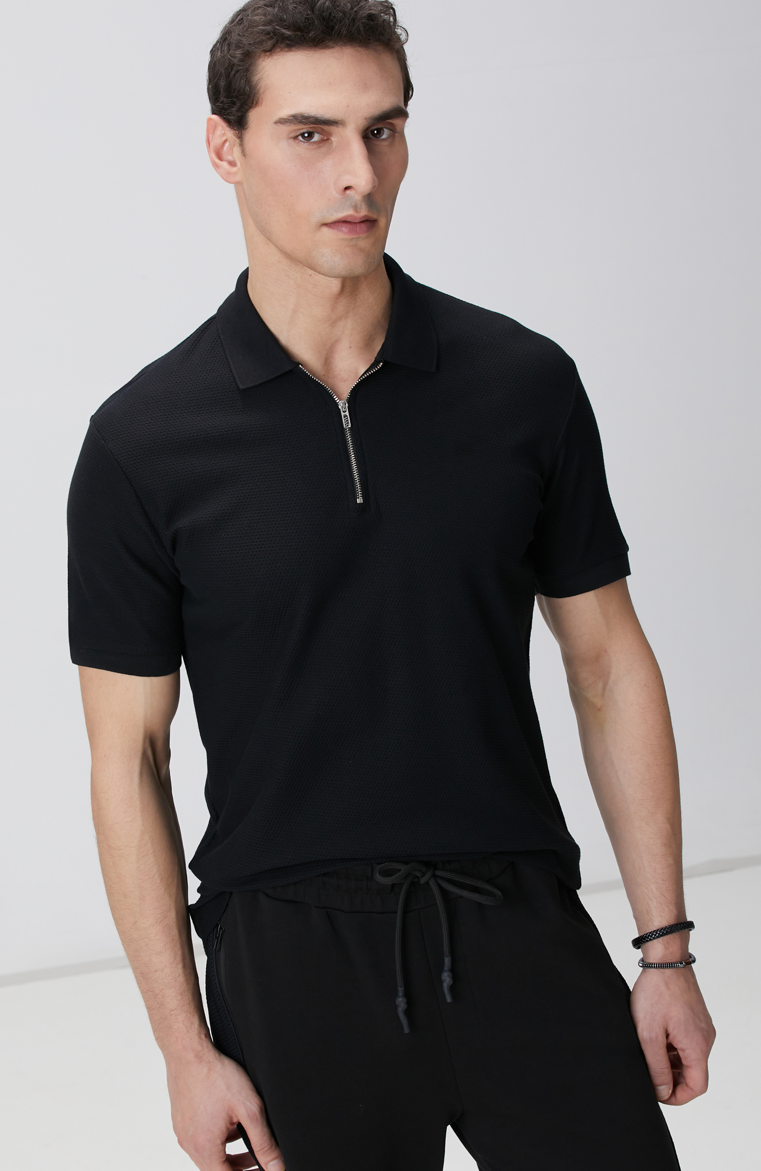 Siyah Polo Yaka T-shirt