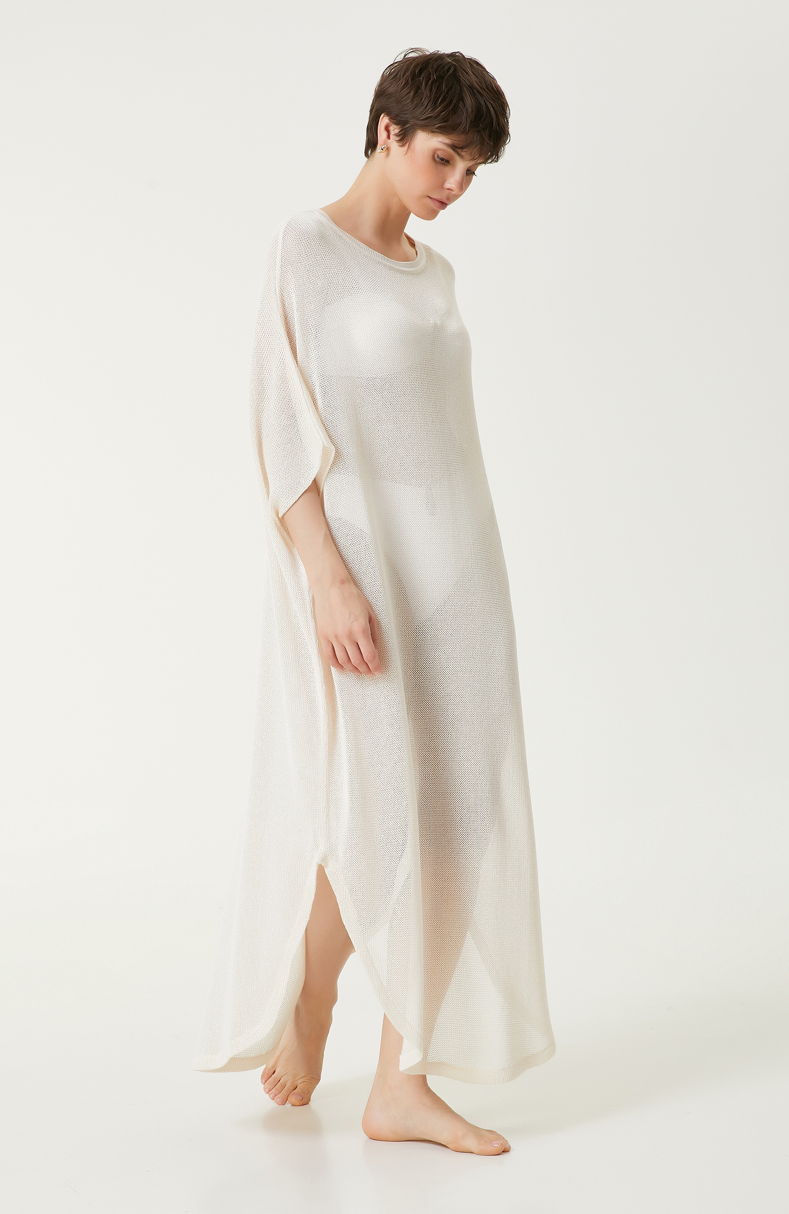 Krem Transparan Kaftan