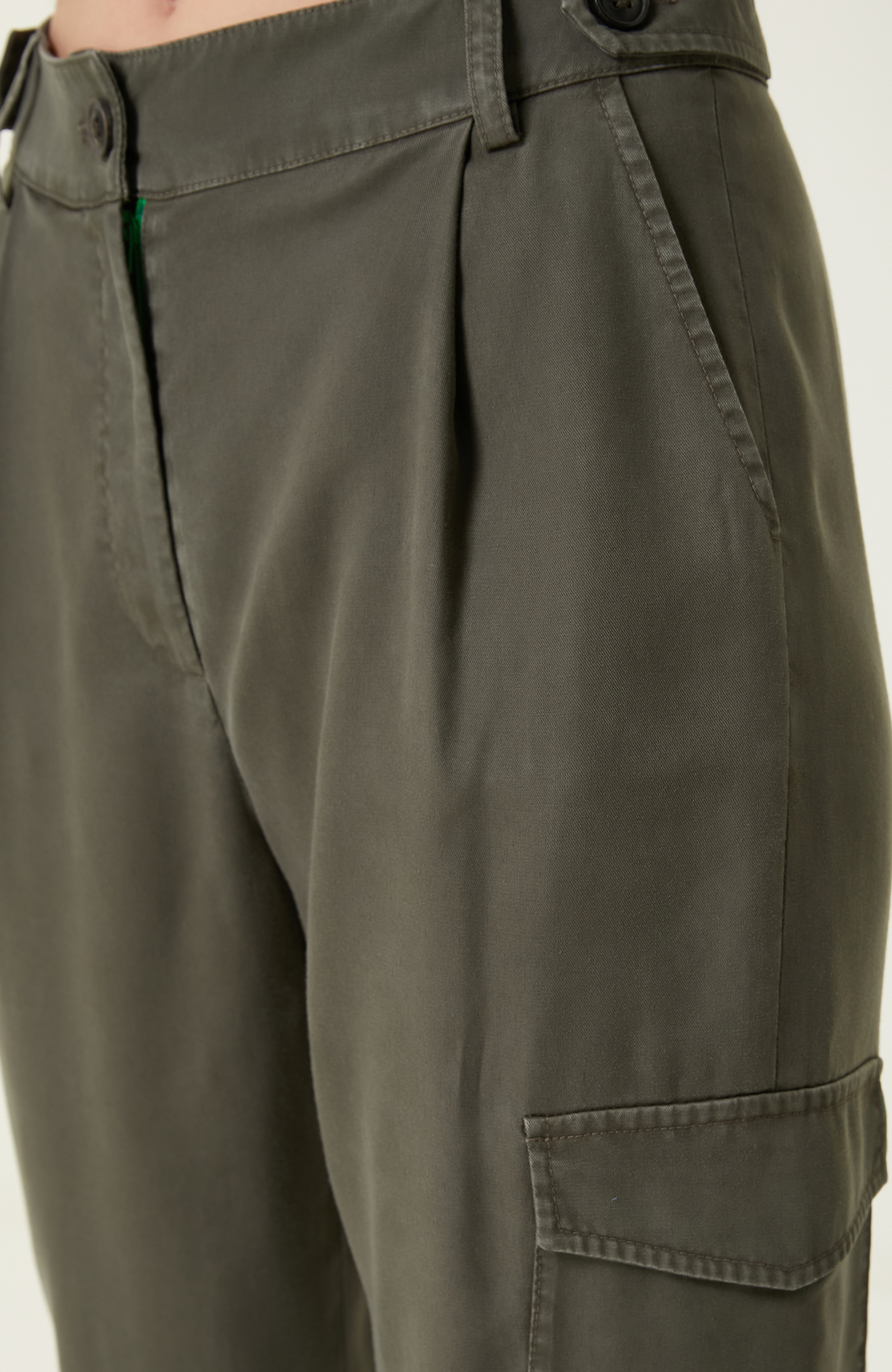 Haki Yüksek Bel Pileli Pantolon