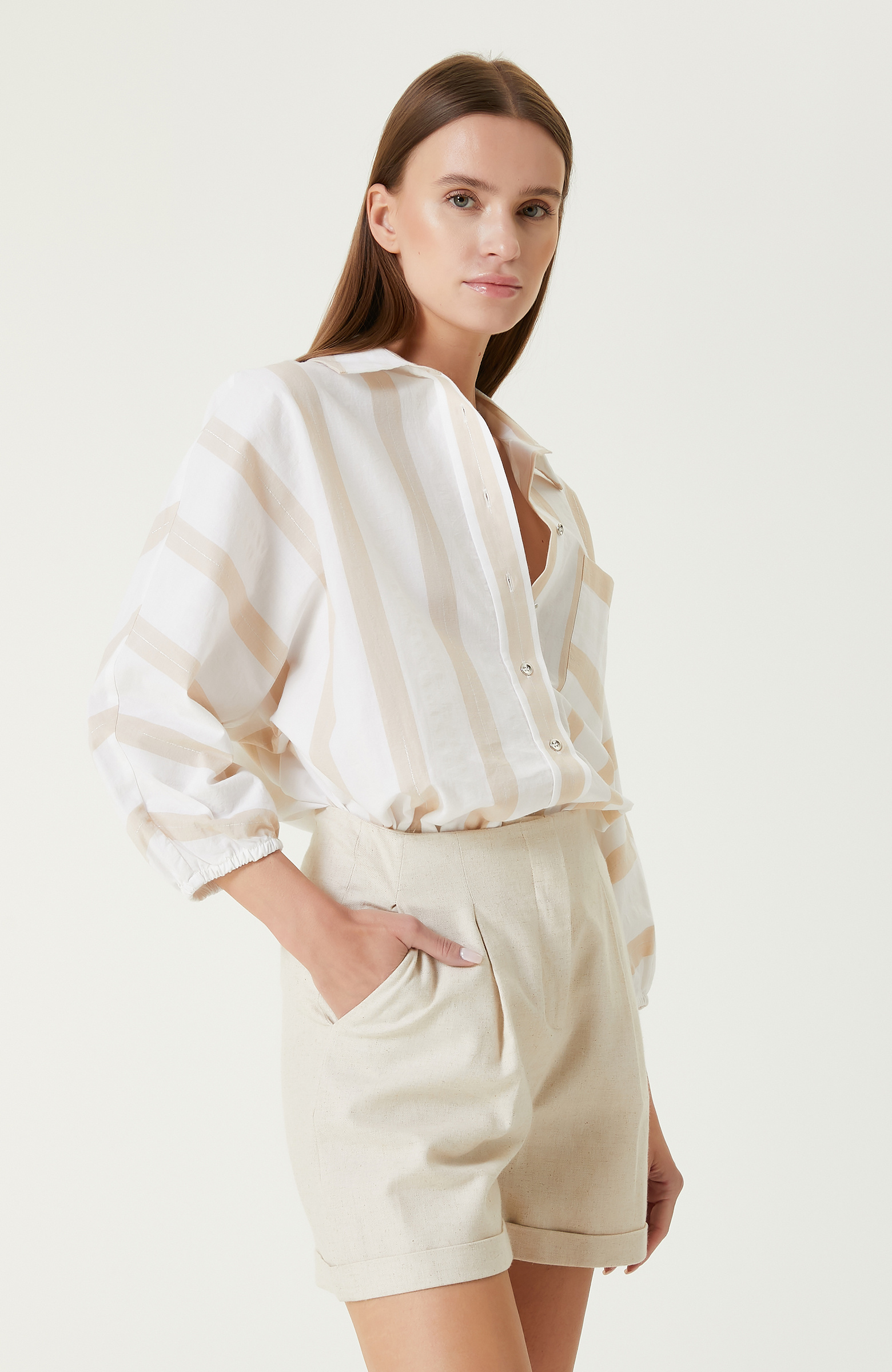 Ekru Bej Çizgili Gömlek