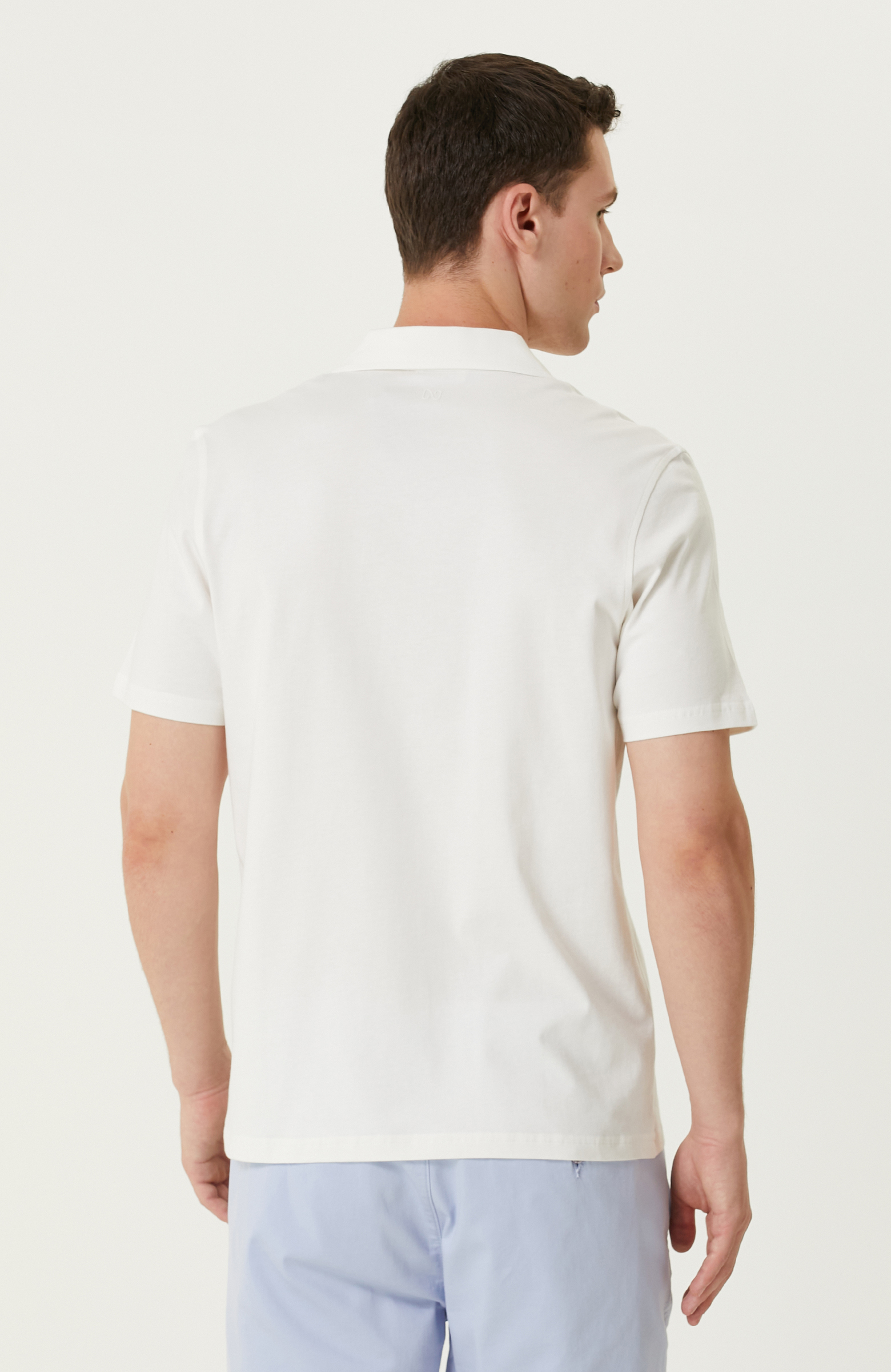 Kırık Beyaz Basic T-shirt_4