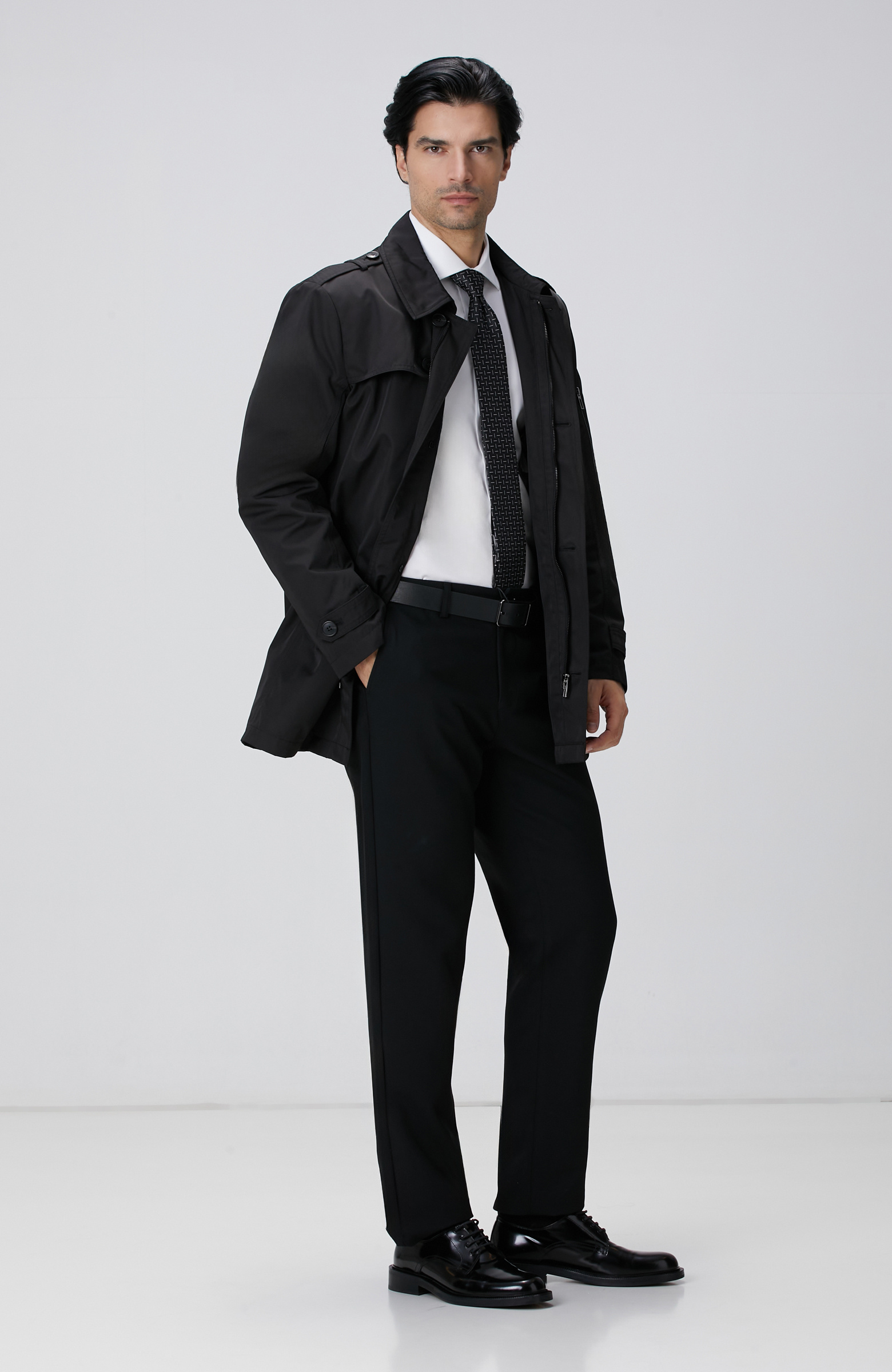 Beyaz Non-Iron Saten Gömlek