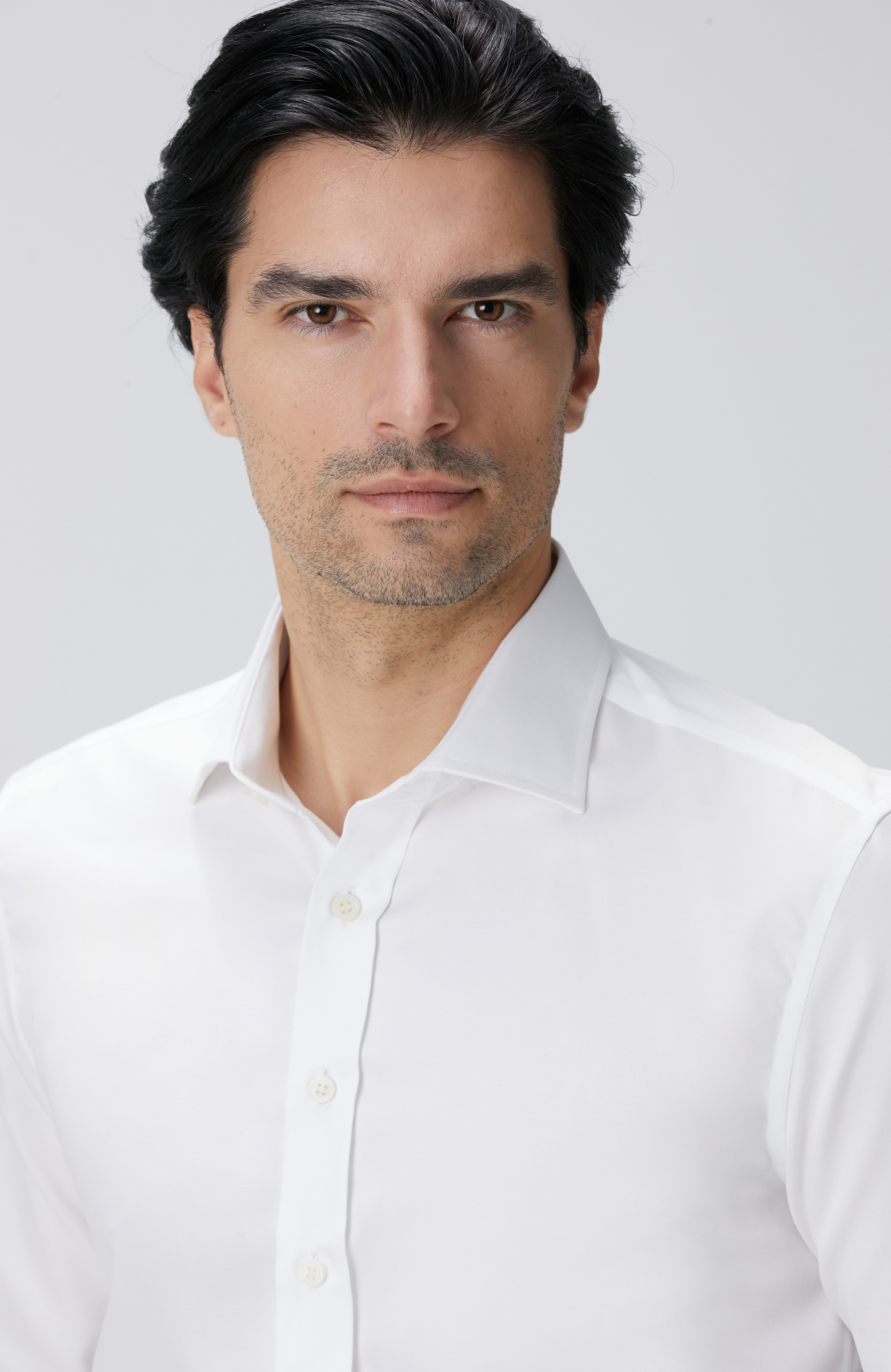 Beyaz Non-Iron Saten Gömlek