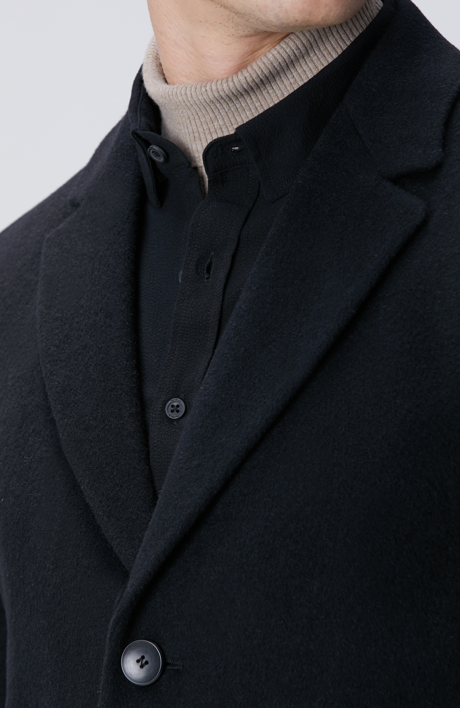 Siyah Yün Karışımlı Palto