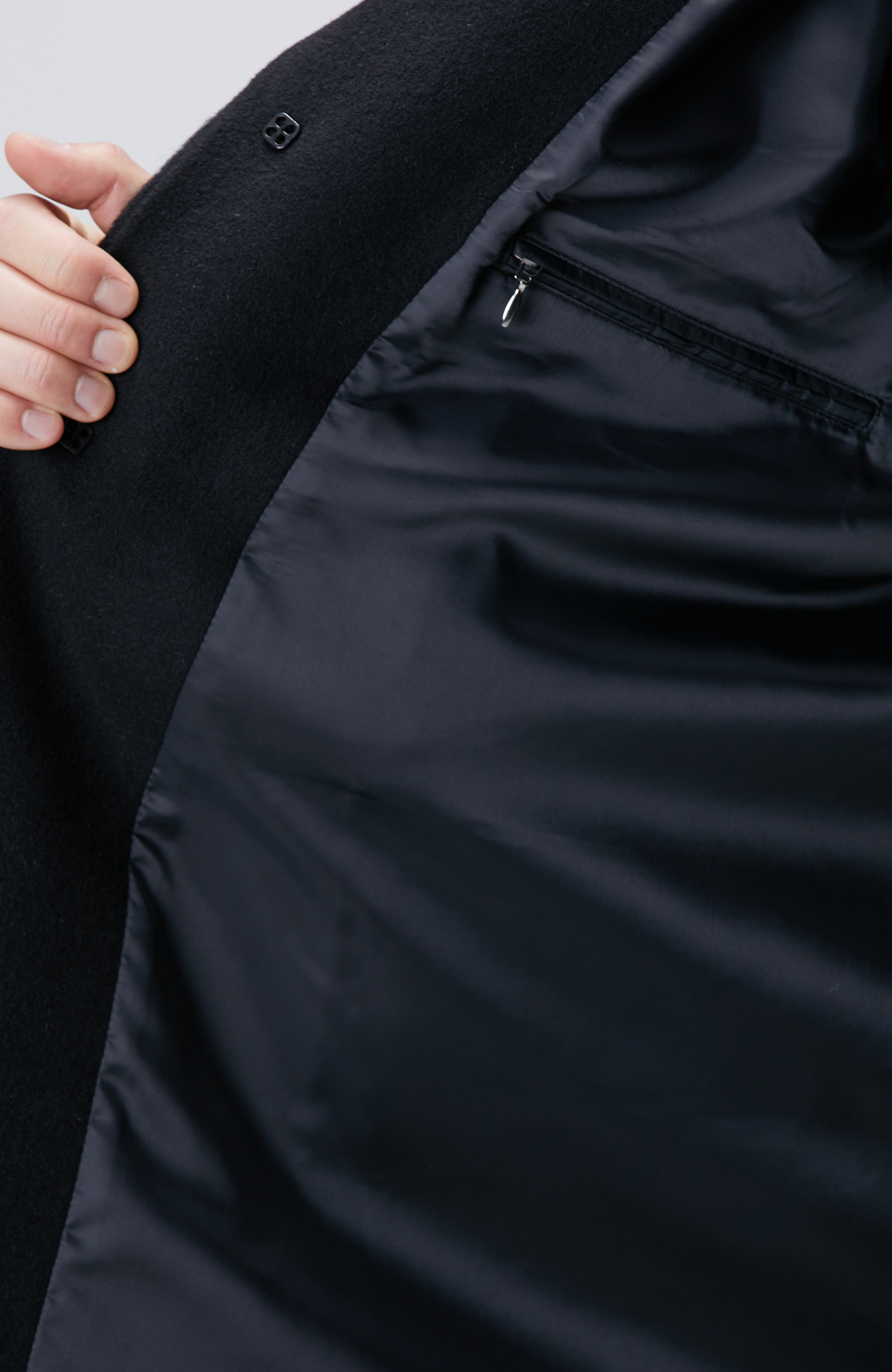 Siyah Yün Karışımlı Palto