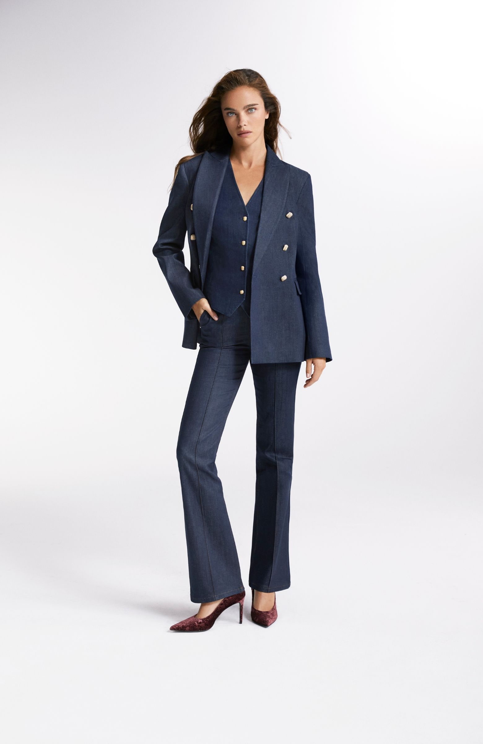 Koyu Indigo Mavi  Flare Kalıp Denim Pantolon