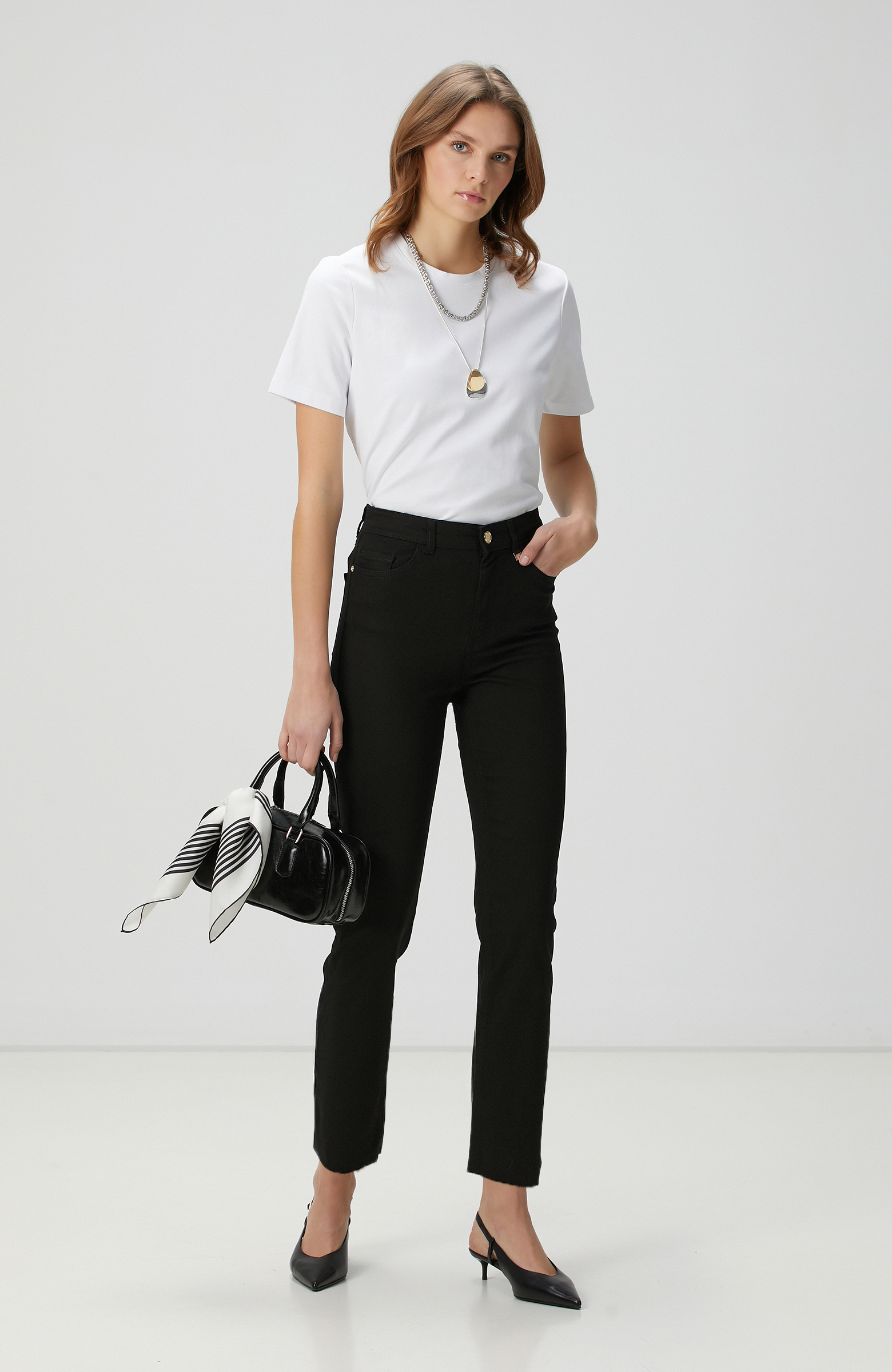 Siyah Denim Pantolon