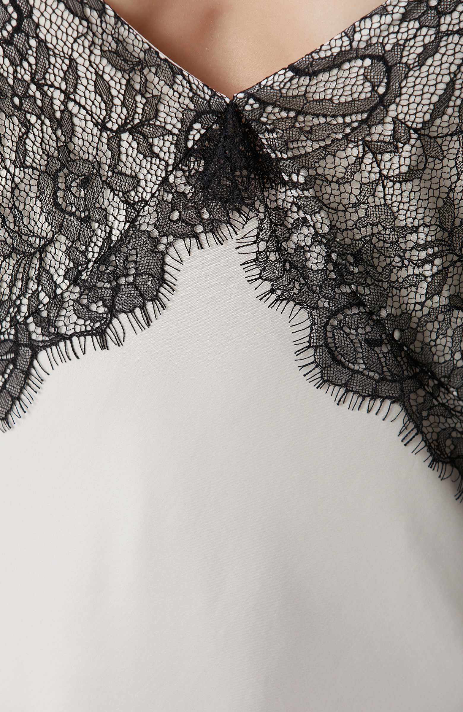 Kırık Beyaz Abiye Elbise