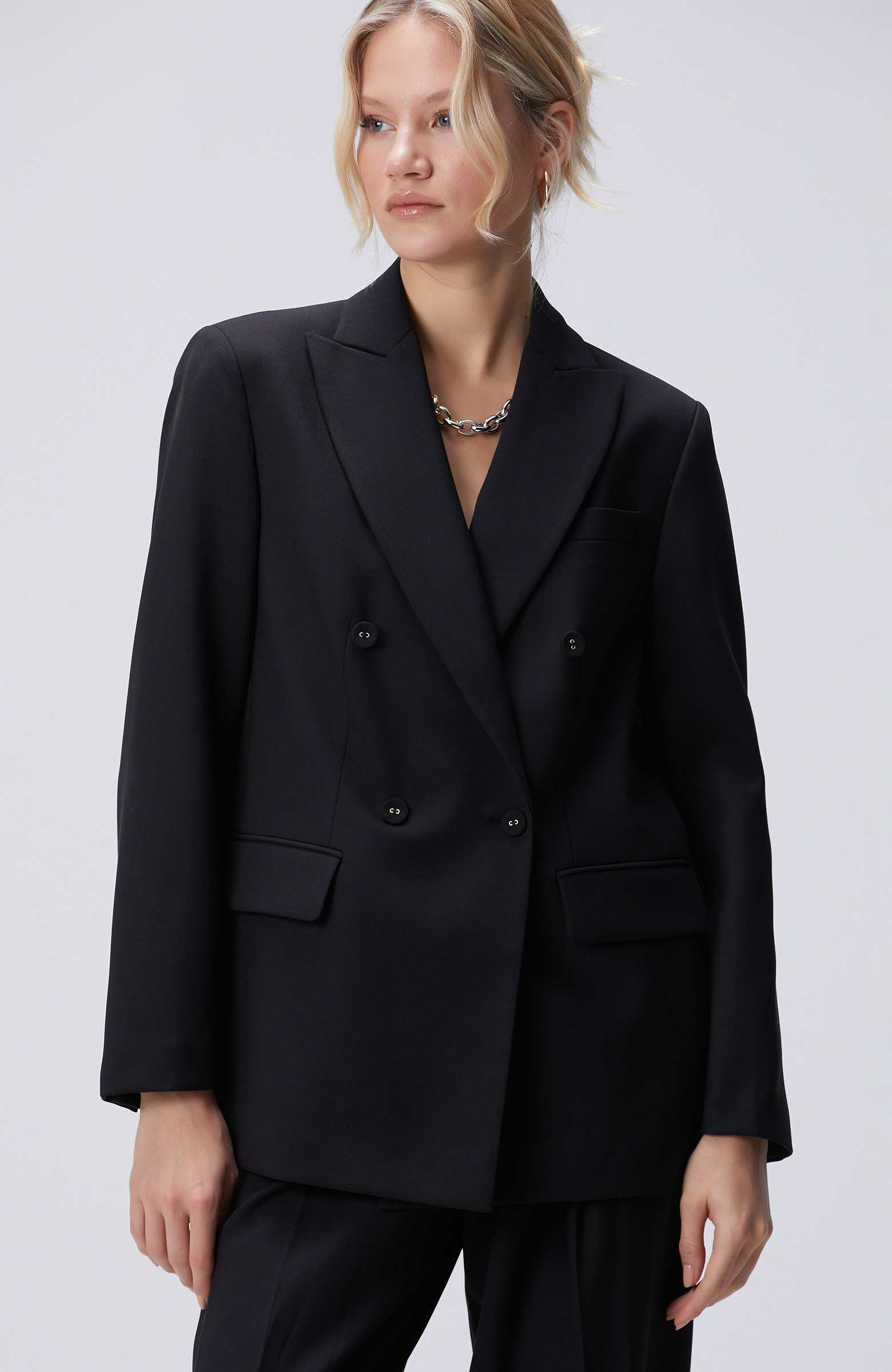 Siyah Yün Karışımlı Ceket